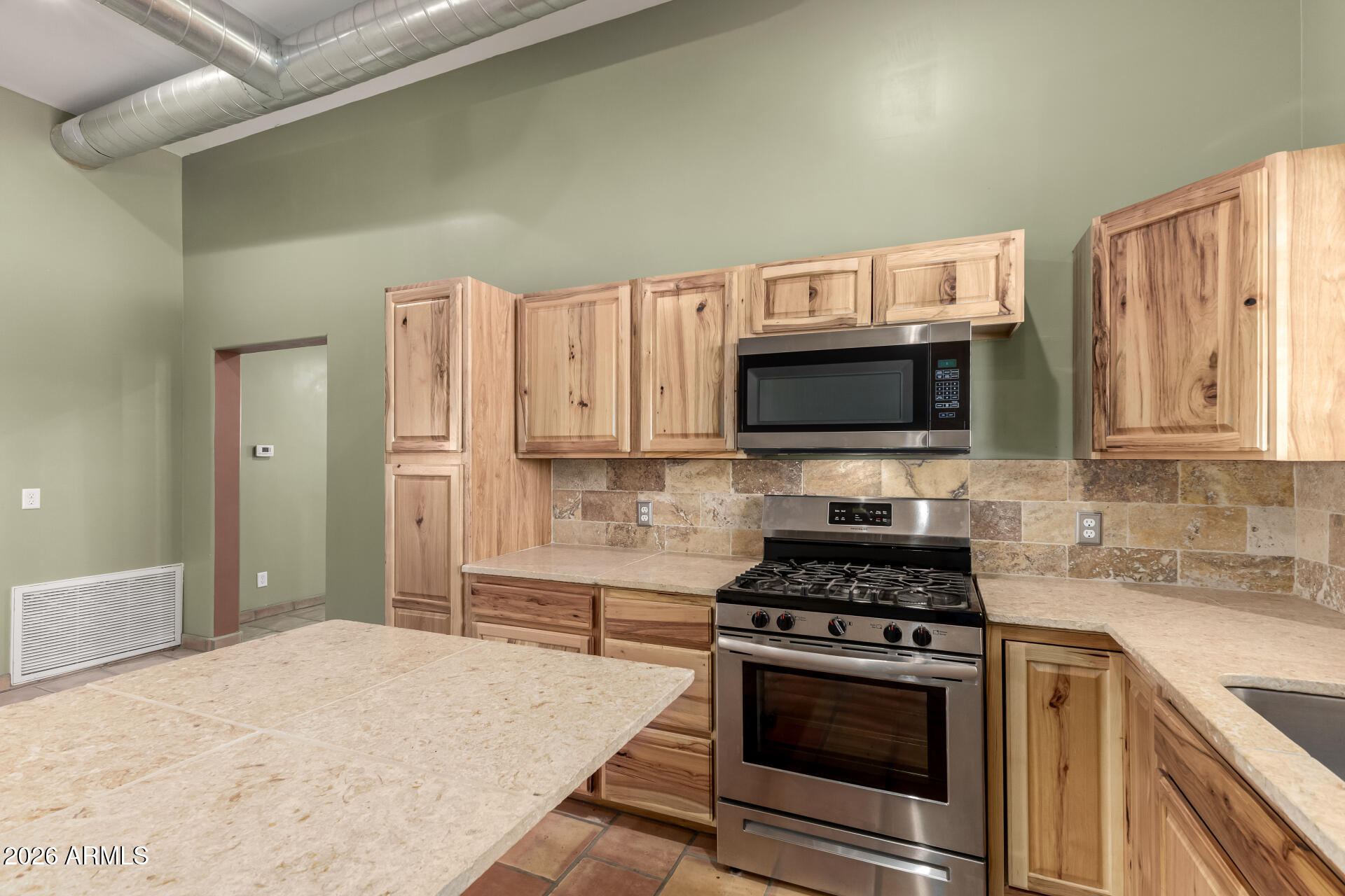 Western Estate- County Island Acreage - Residential