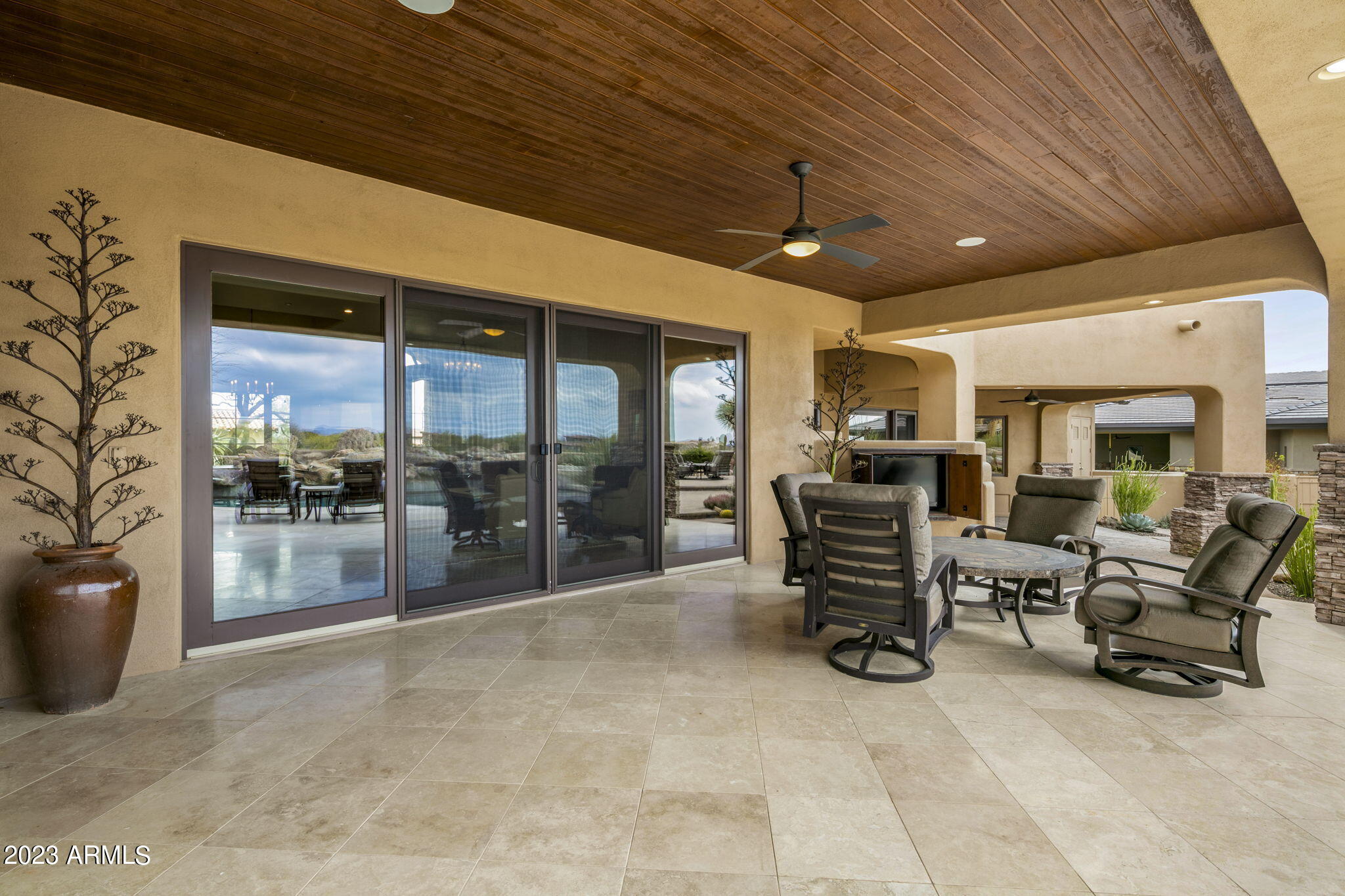 MIRABEL CLUB - Residential
