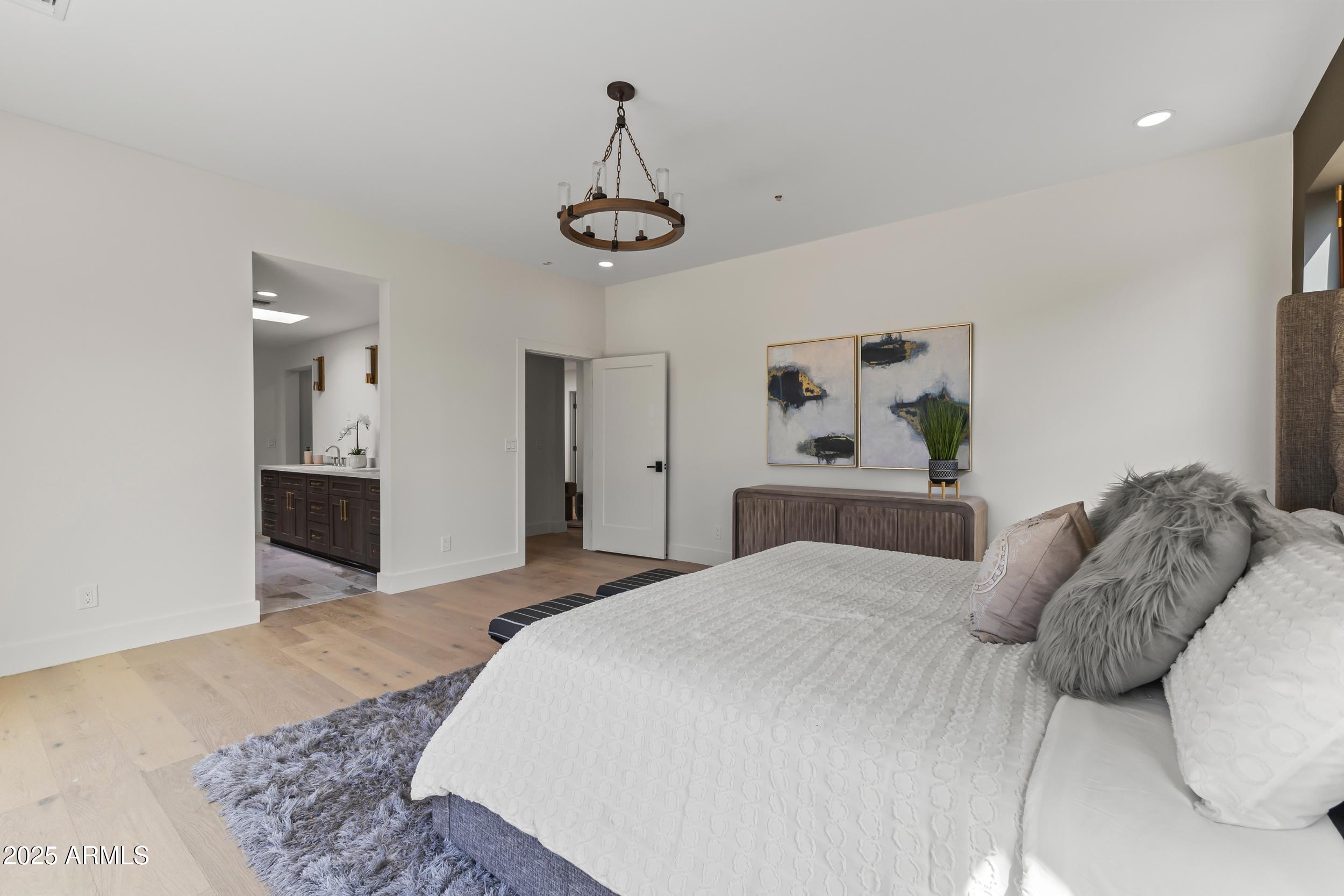 LA TIERRA ESTATES AMD - Residential