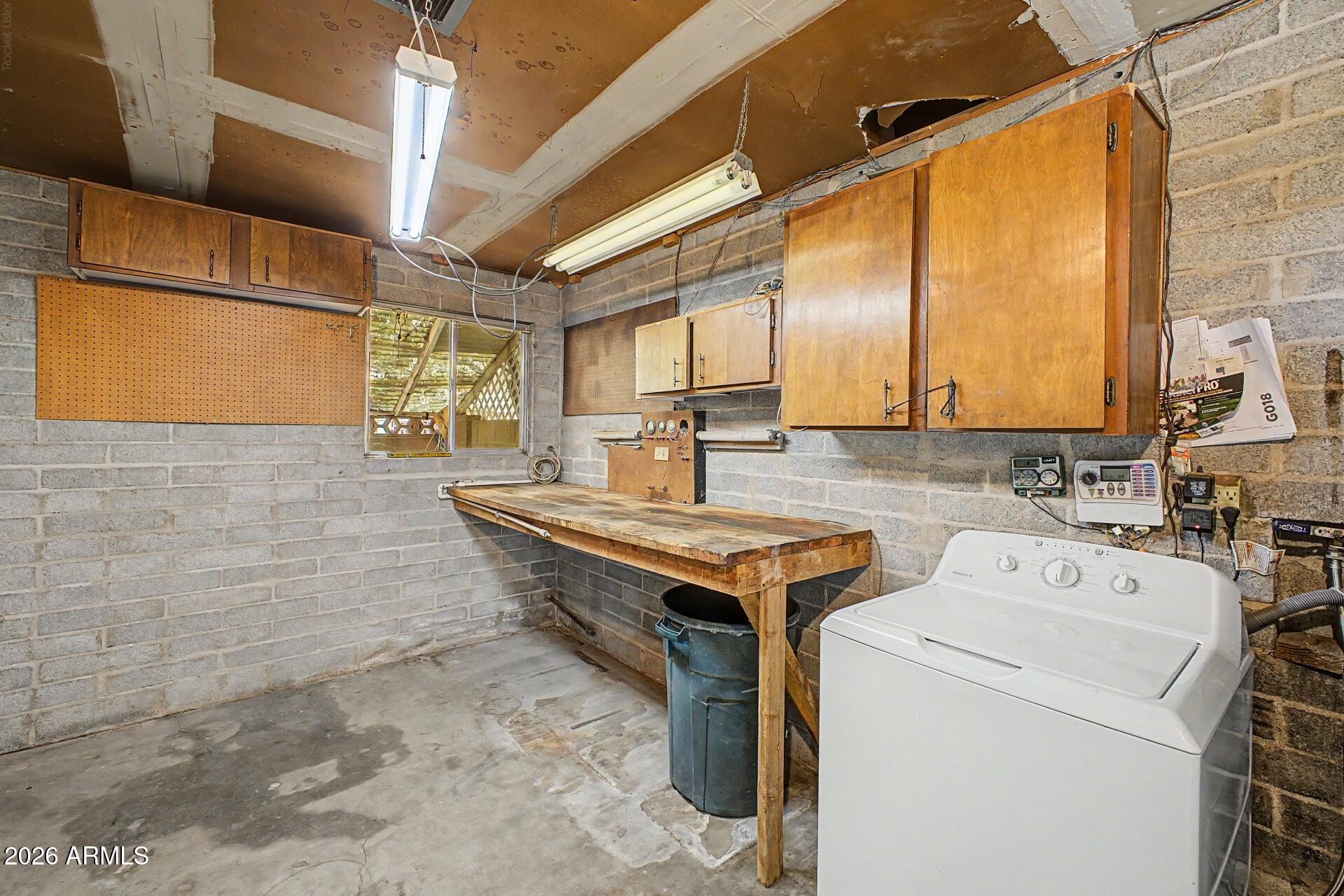 VILLAGE MEADOWS 6 LOTS 204-246 - Residential