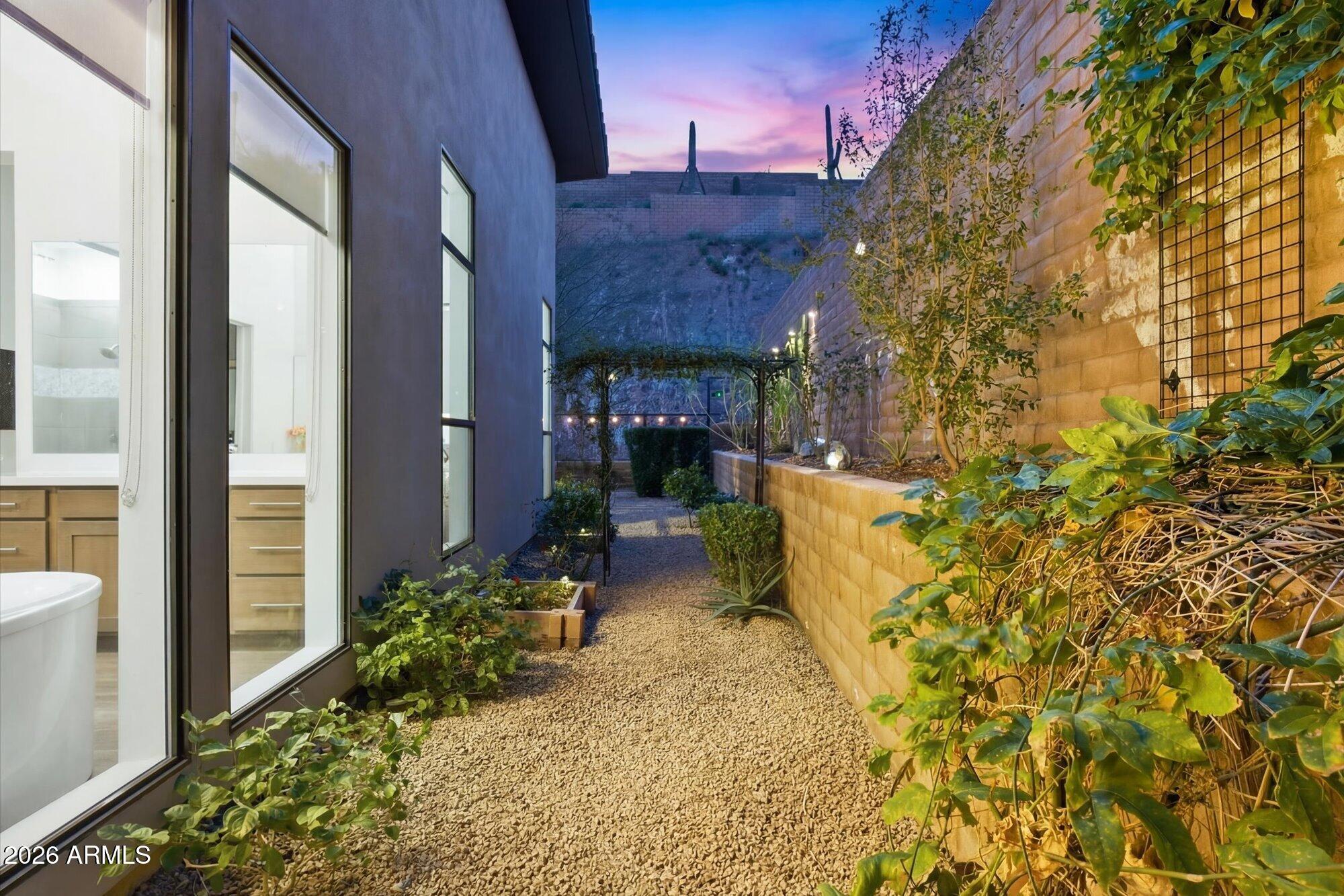 ADERO CANYON PHASE 2 - Residential