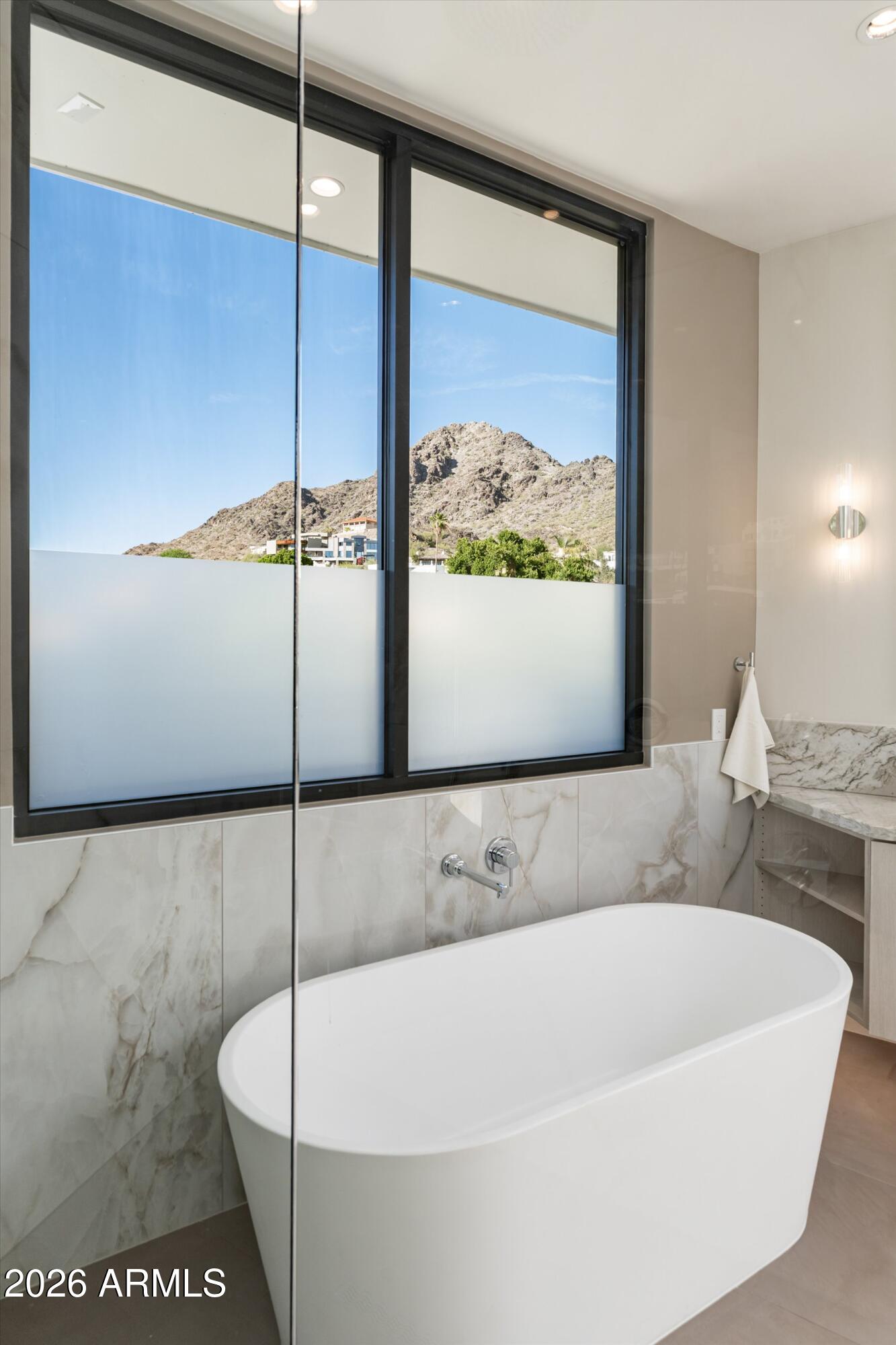 HAYDEN VIEWS AMD - Residential