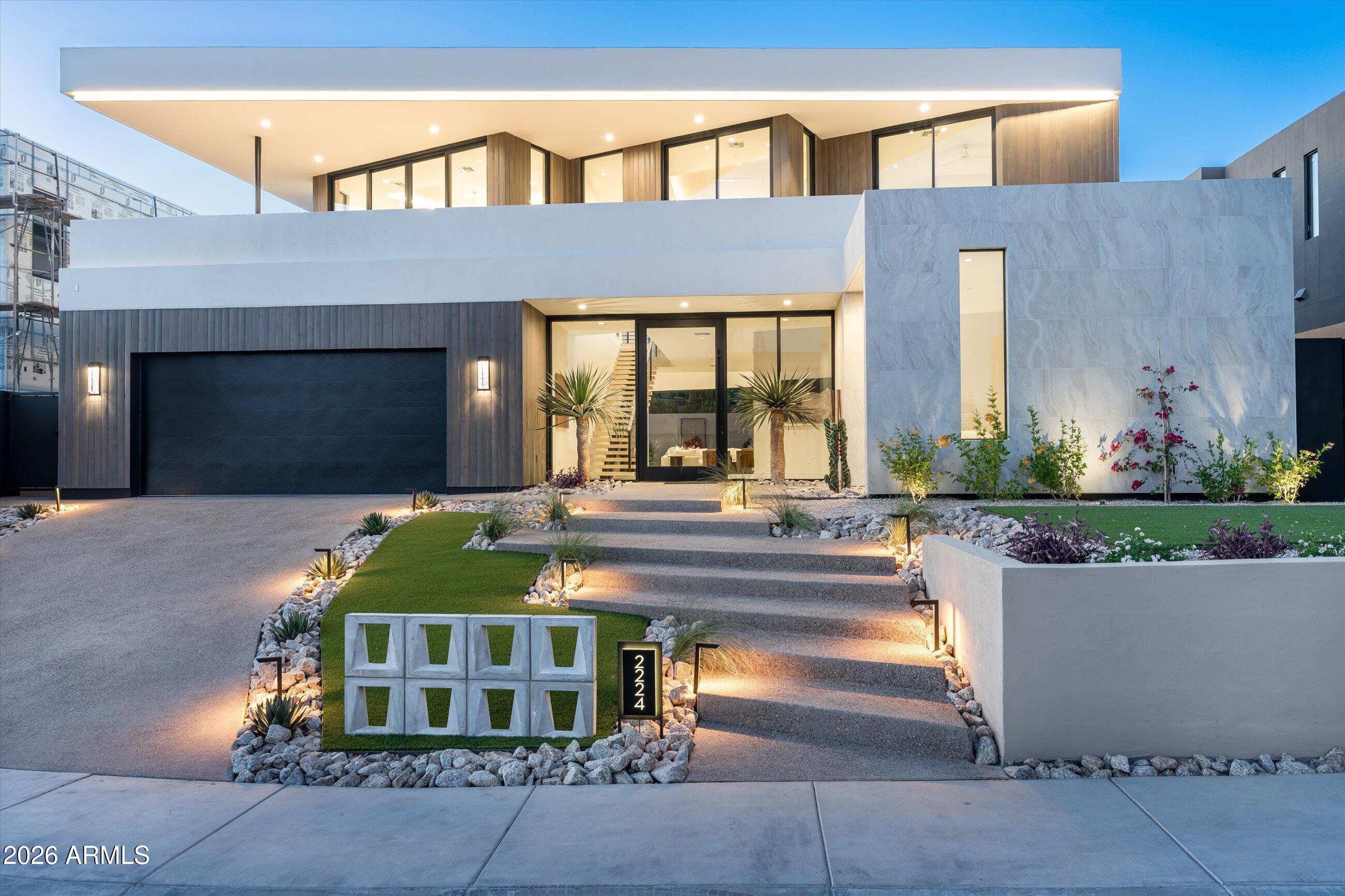 HAYDEN VIEWS AMD - Residential