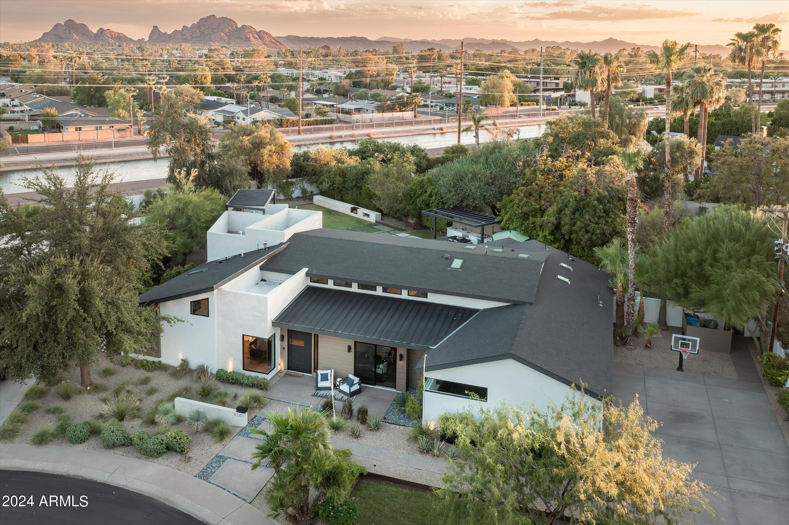 HIDDEN VILLAGE 9 - Residential