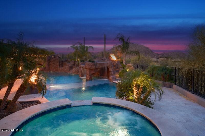 PINNACLE PEAK PLACE - Residential