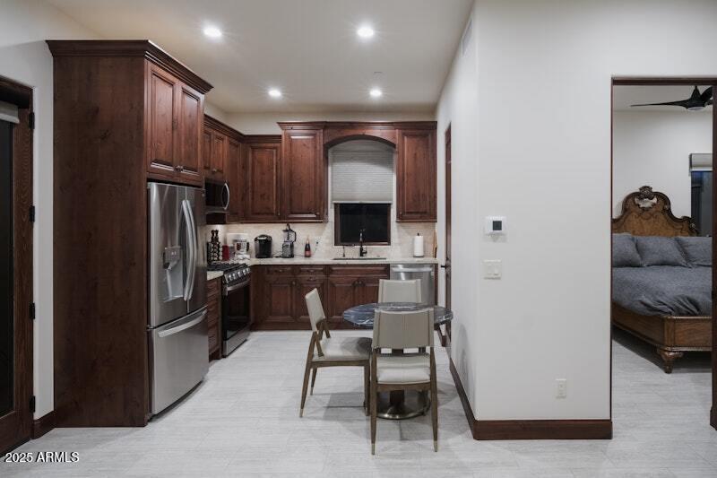 PINNACLE PEAK PLACE - Residential