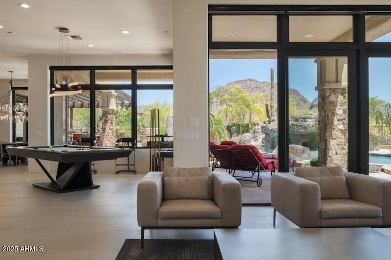 PINNACLE PEAK PLACE - Residential