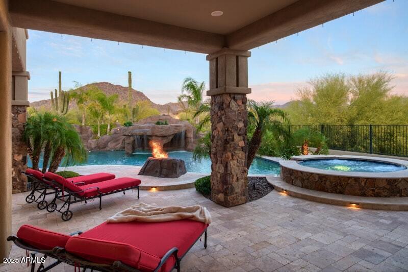 PINNACLE PEAK PLACE - Residential