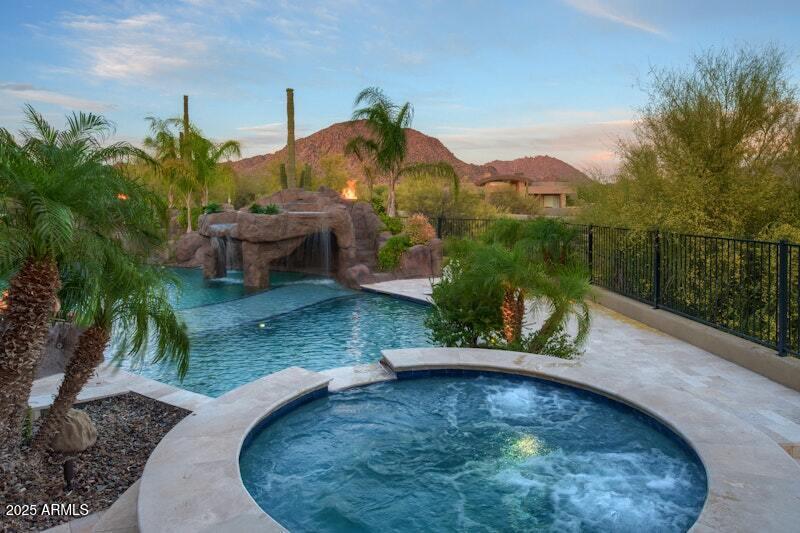 PINNACLE PEAK PLACE - Residential