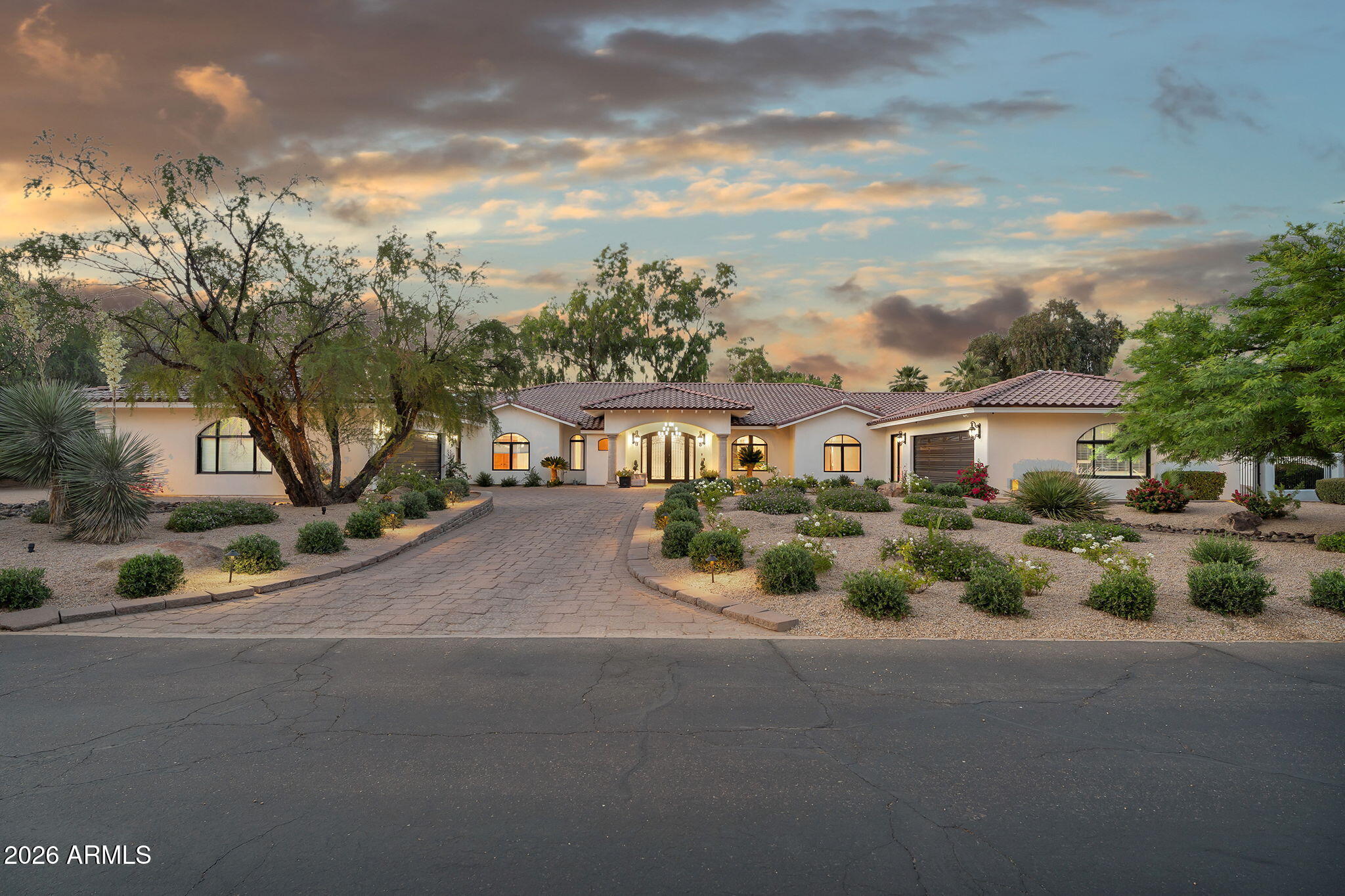 FAIRWAY ACRES LOTS 1-5 19-23 - Residential