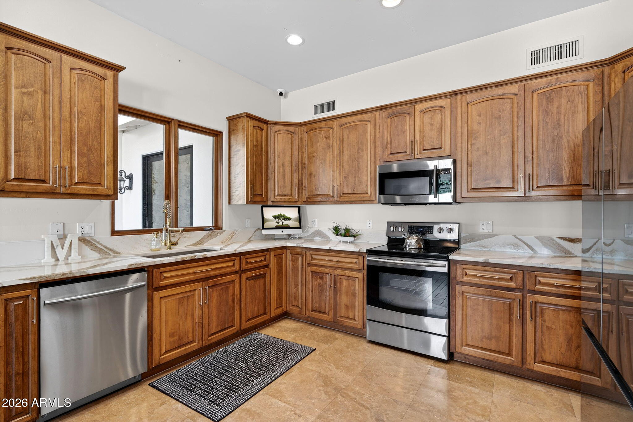 FAIRWAY ACRES LOTS 1-5 19-23 - Residential