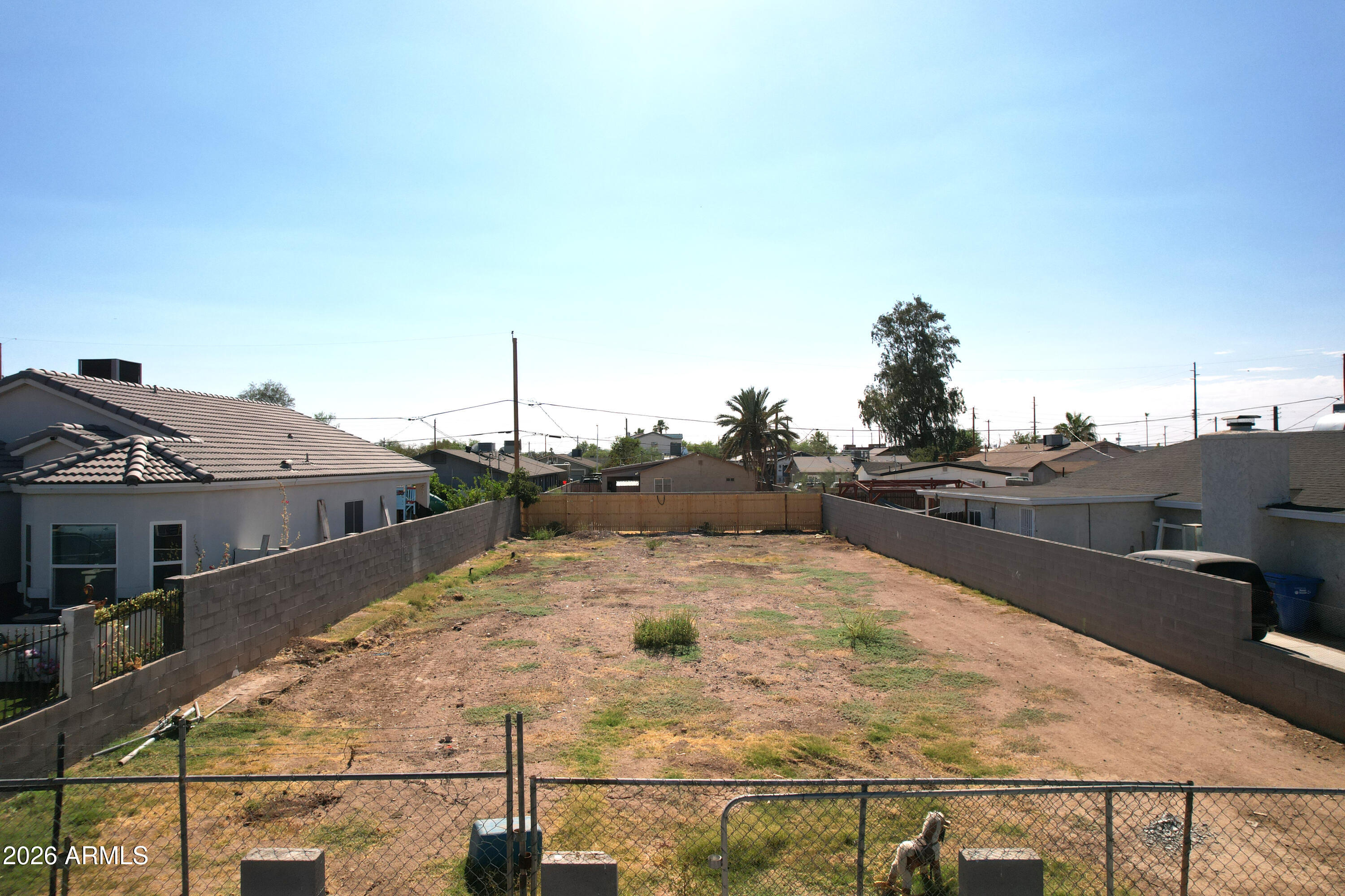 BROADWAY PARK - Land