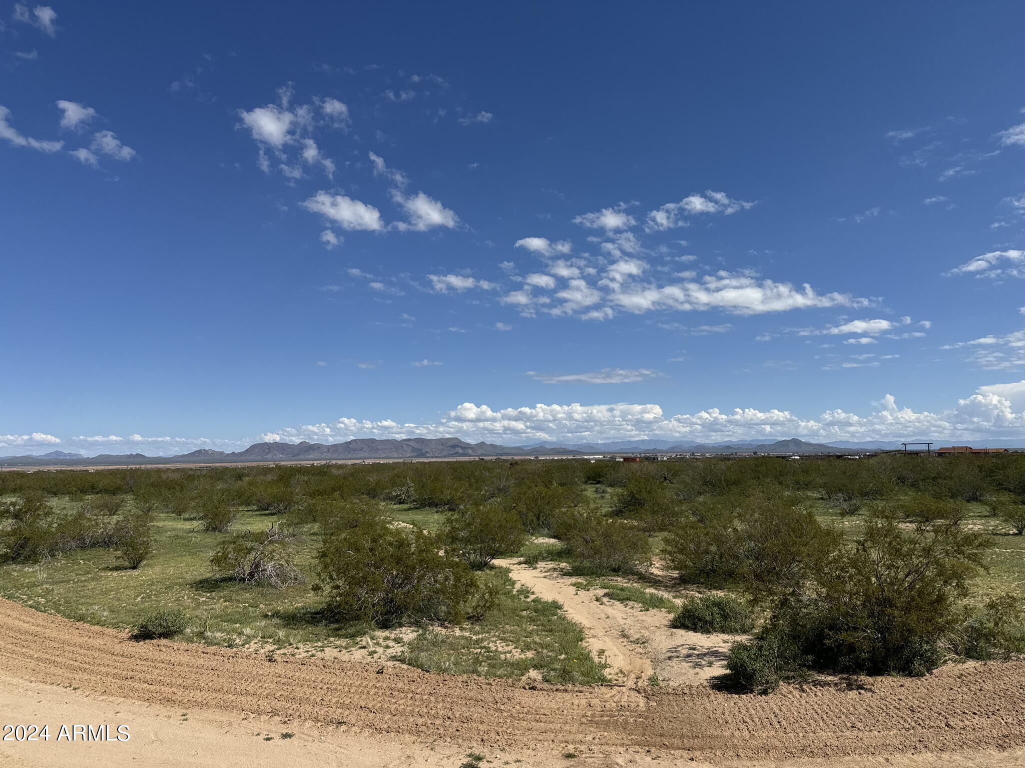 RANCHO DE VAQUEROS - Land