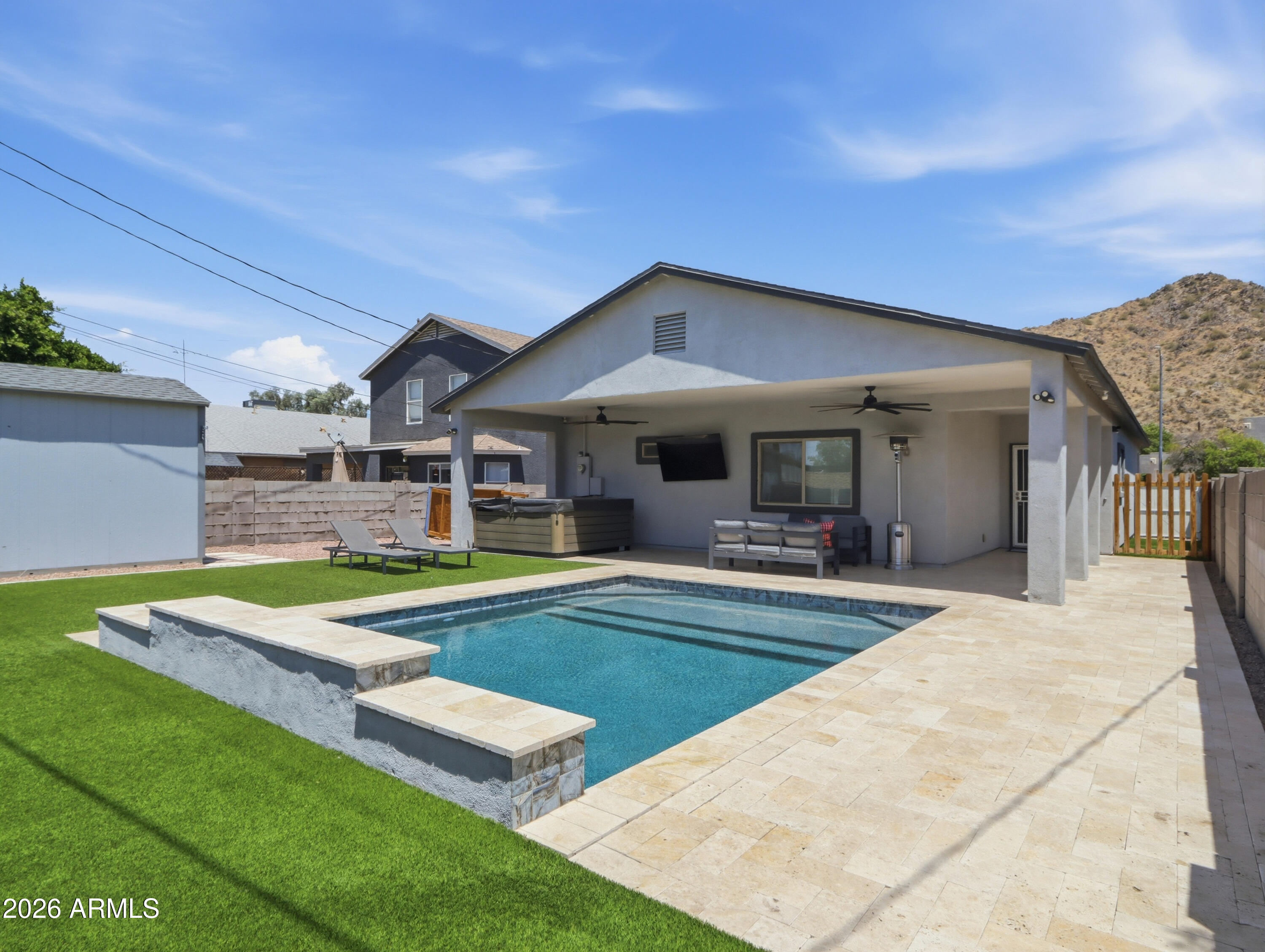TENGEN PLACE ADDITION - Residential