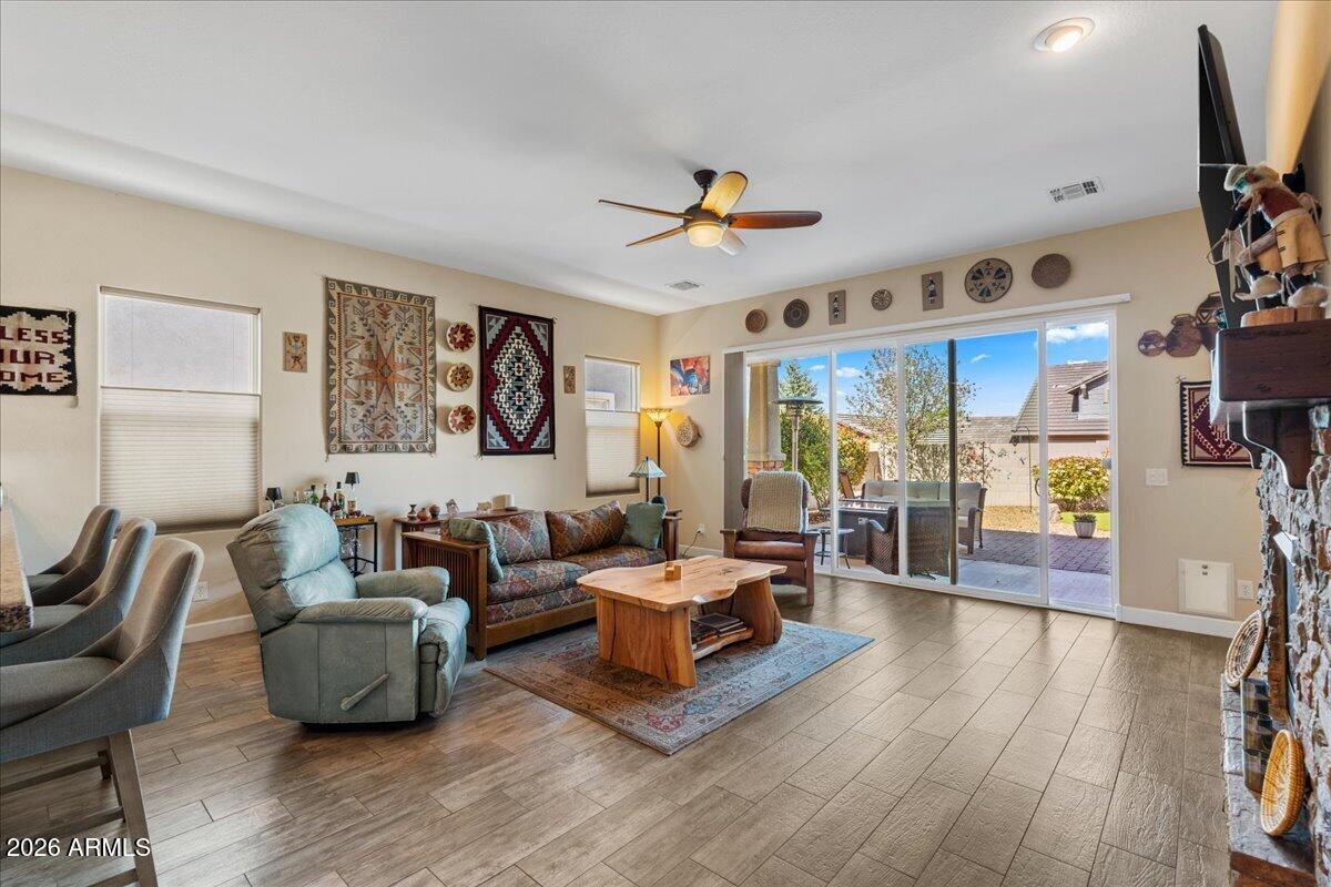 FALCON POINT AT PRESCOTT LAKES - Residential