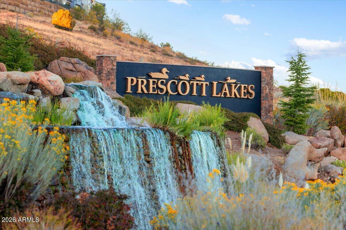 FALCON POINT AT PRESCOTT LAKES - Residential