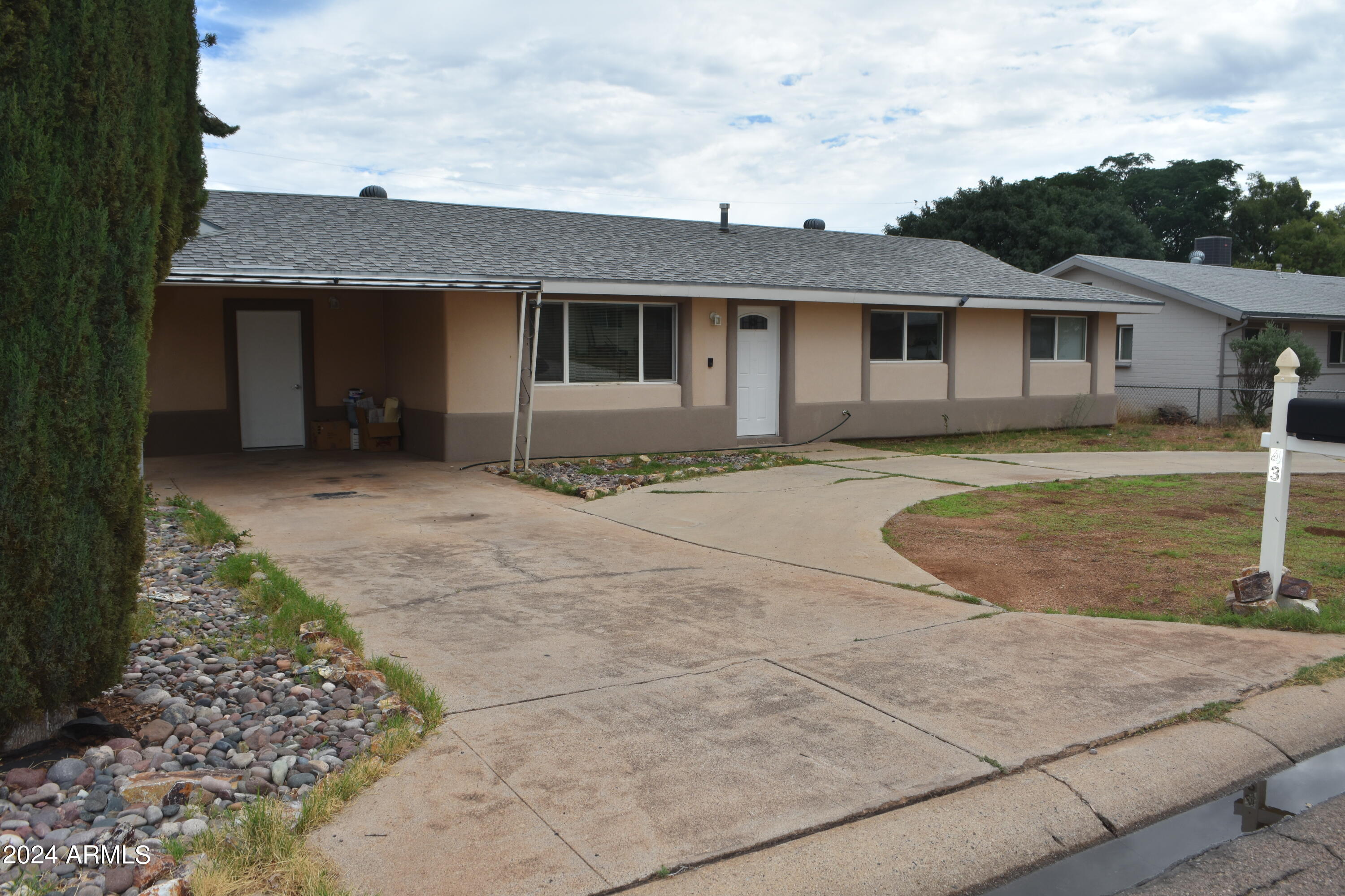 El Coronado Heights - Residential Lease