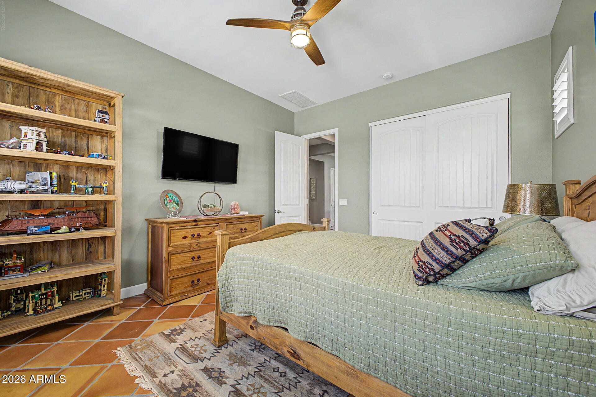 CANYON PRESERVE AT MOUNTAIN BRIDGE - Residential