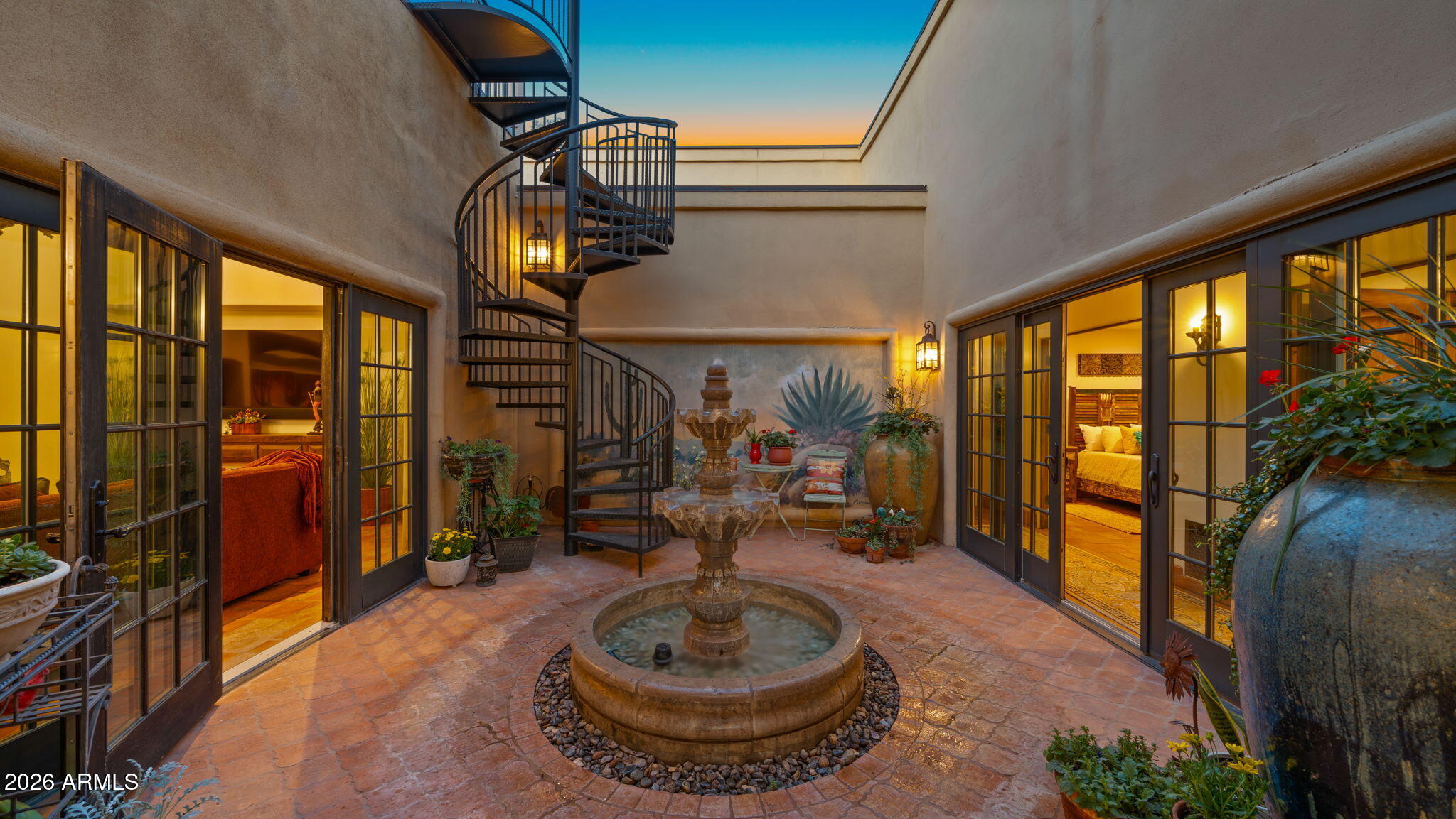 CAREFREE - Black Mountain - Residential