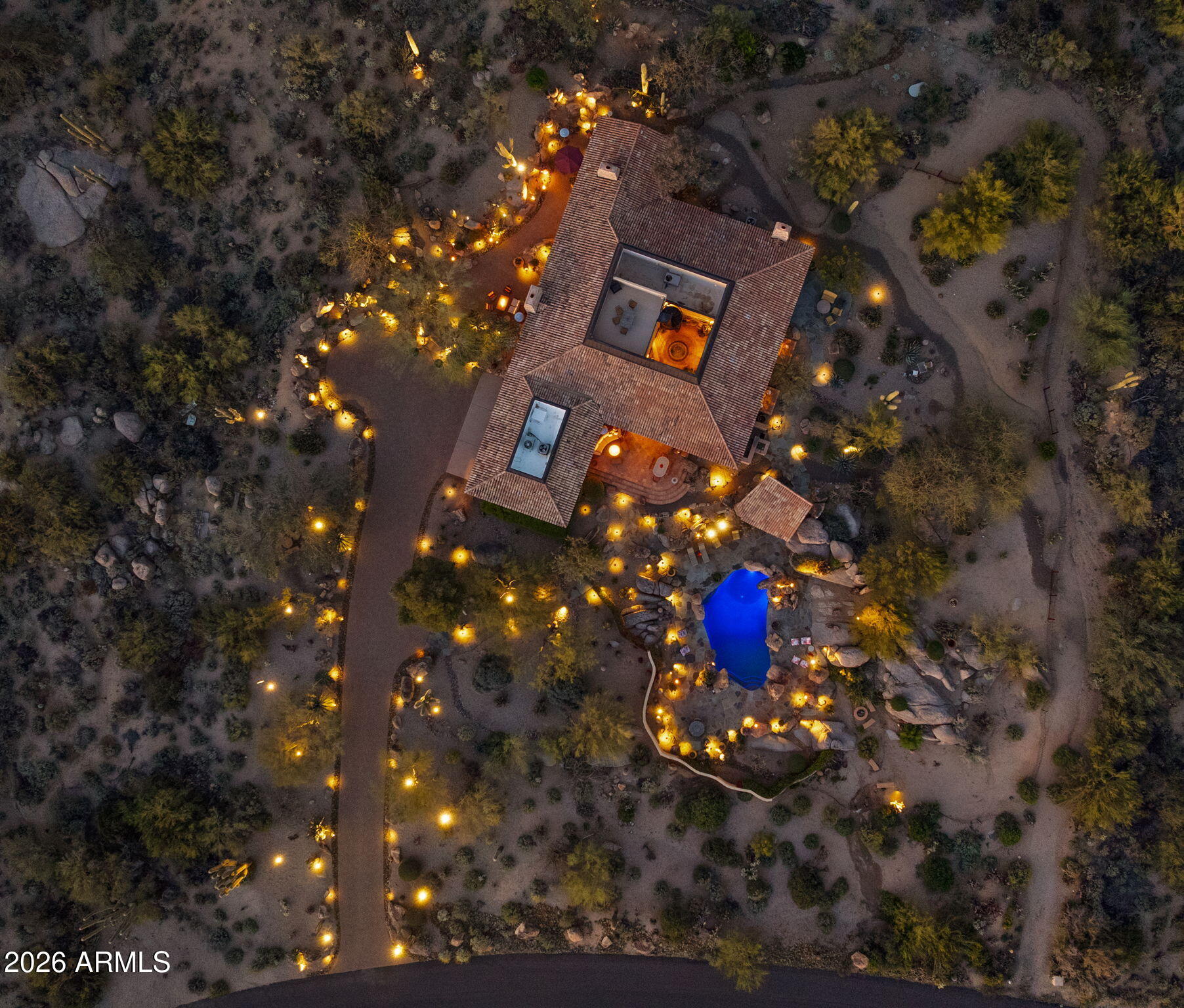 CAREFREE - Black Mountain - Residential