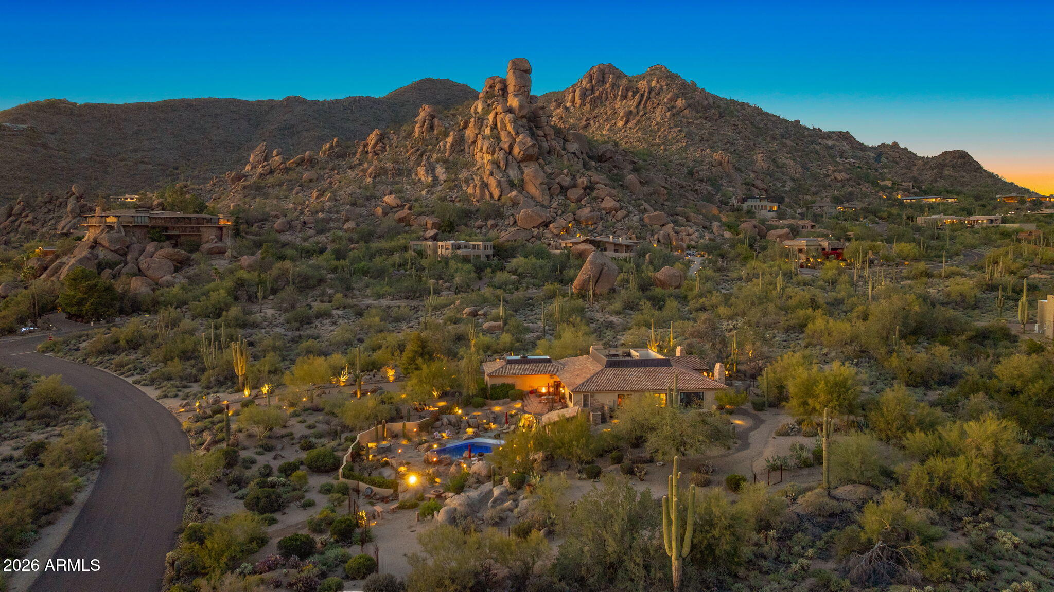 CAREFREE - Black Mountain - Residential