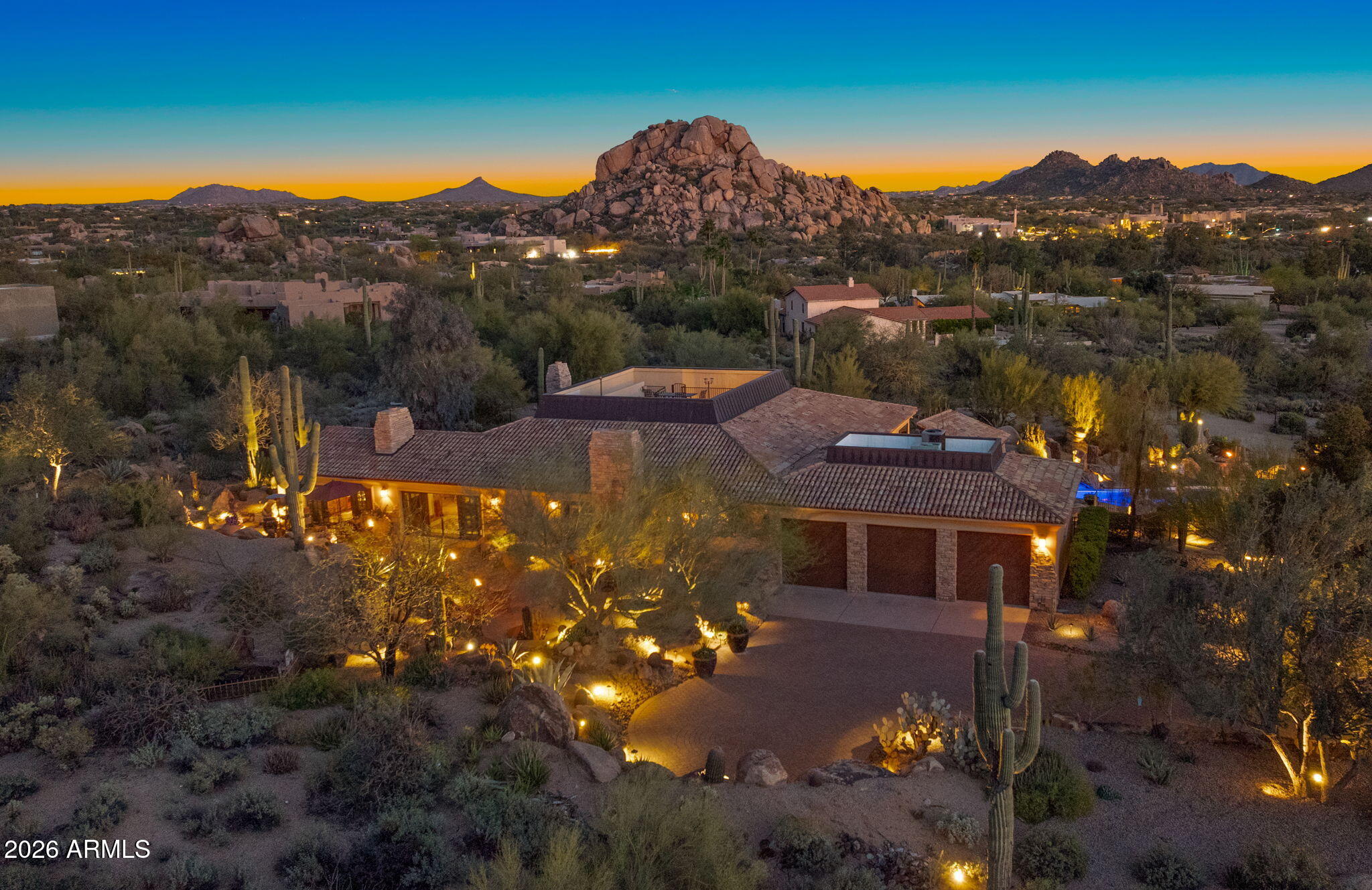 CAREFREE - Black Mountain - Residential