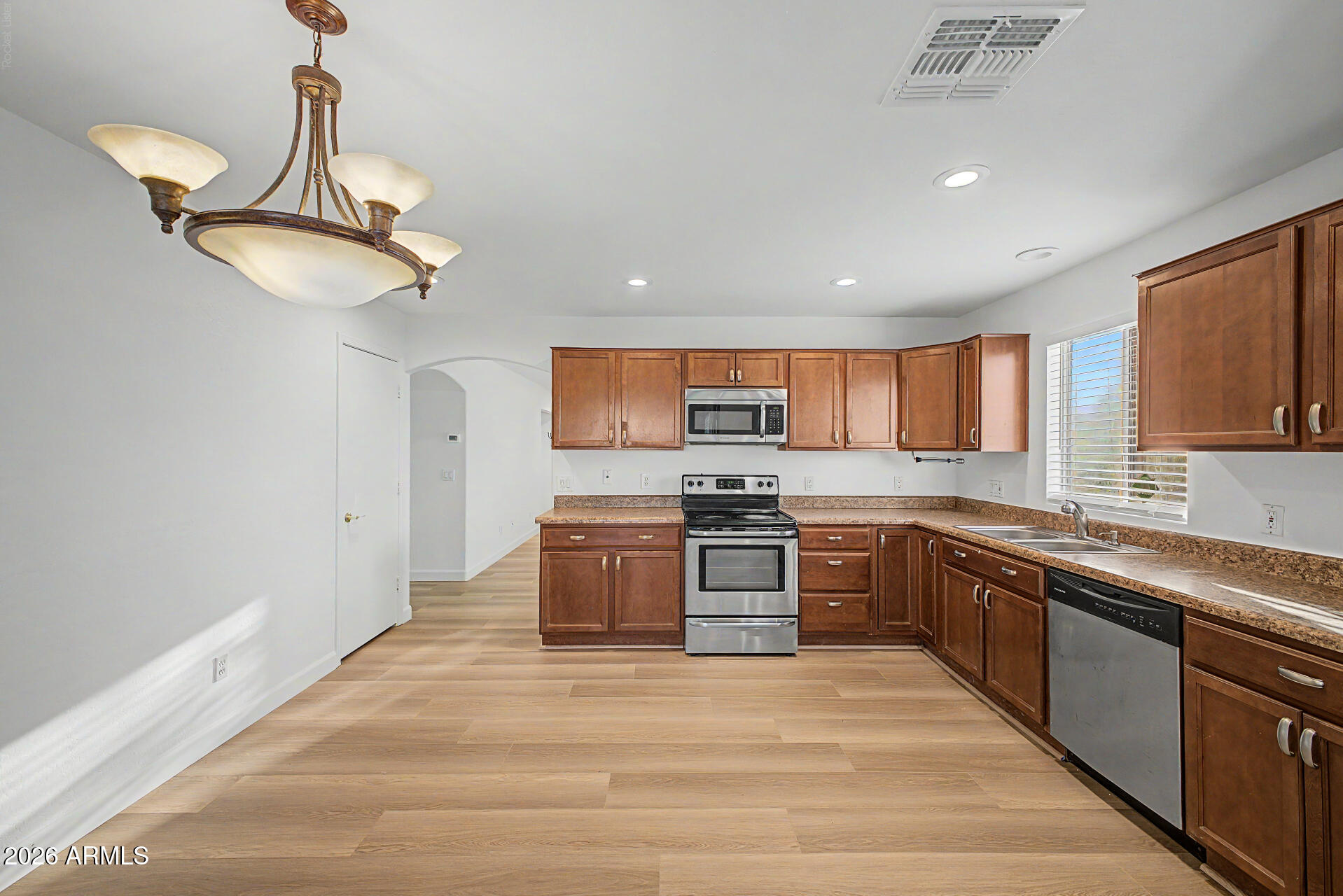 SUNDIAL UNIT 1 - Residential