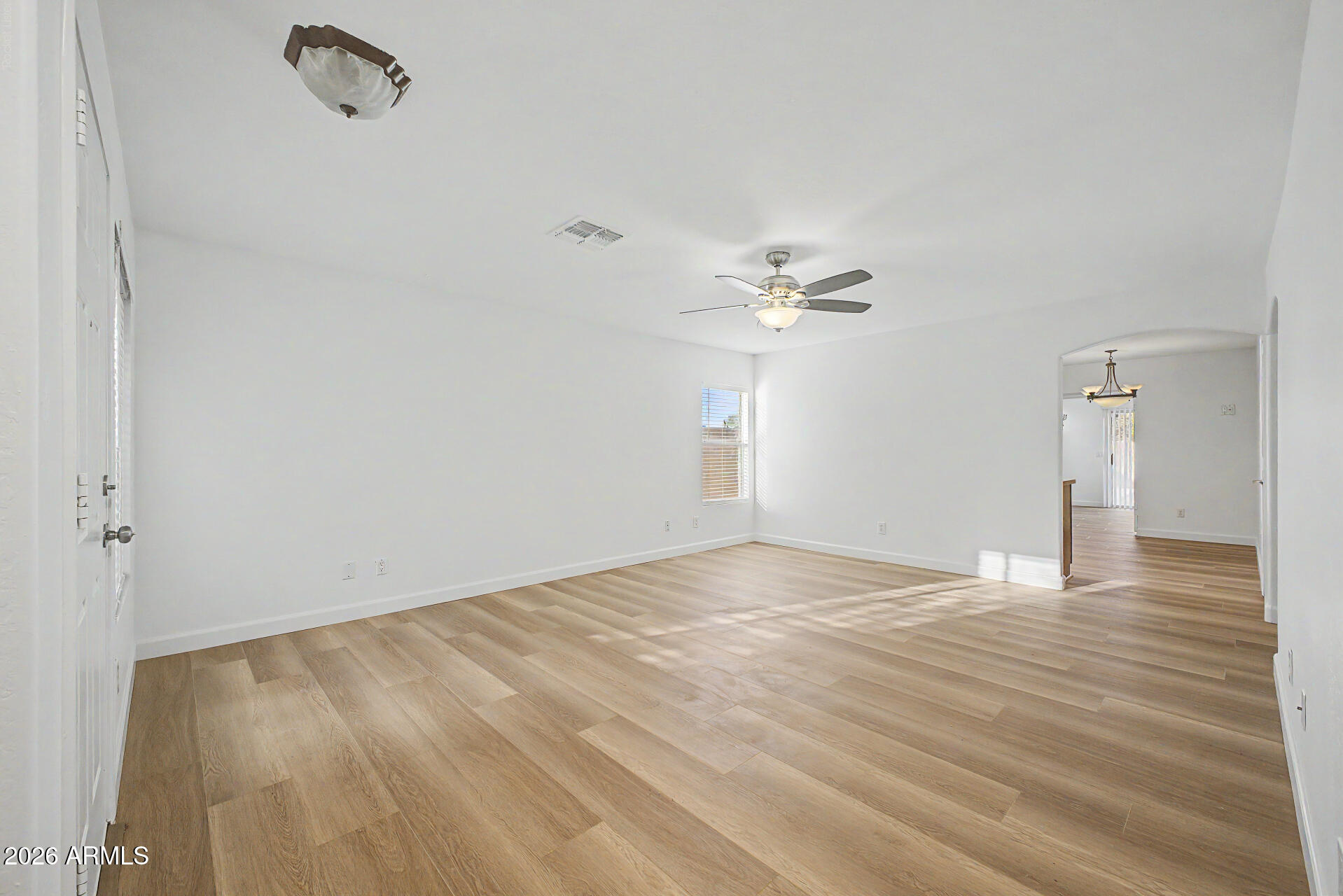 SUNDIAL UNIT 1 - Residential