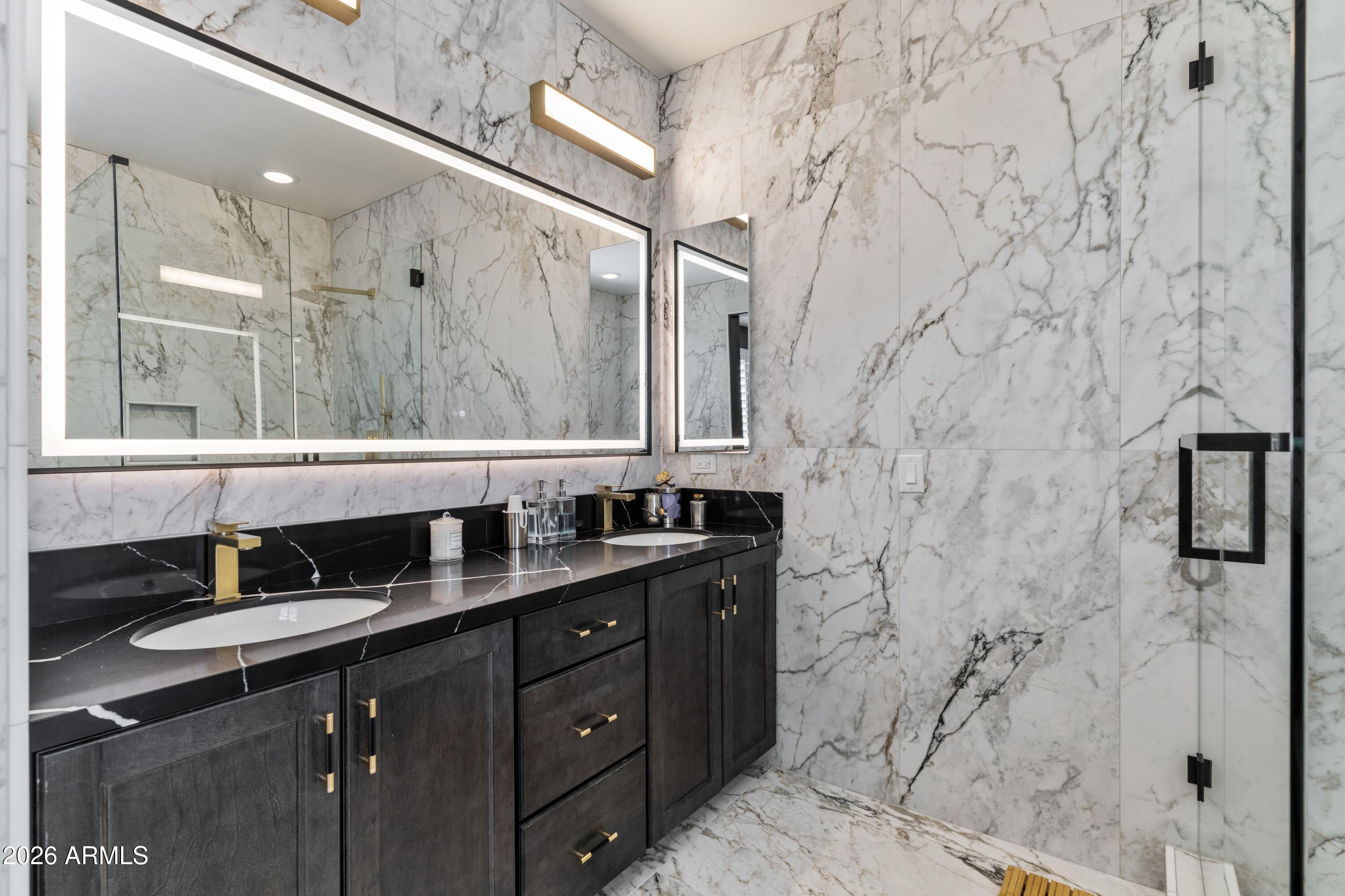 PINNACLE AT UNION PARK - Residential