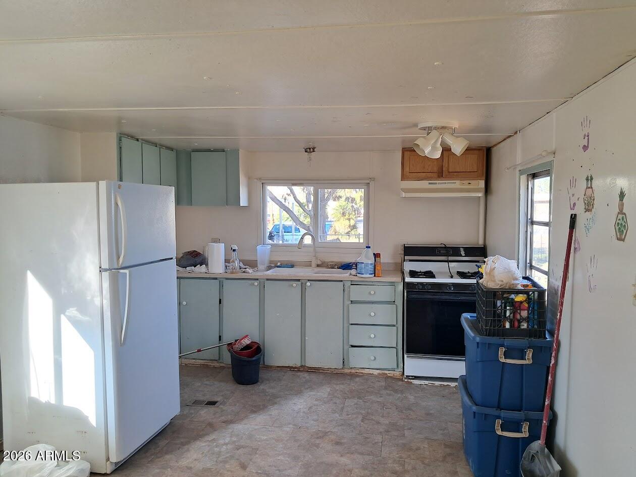 SECOND ADDITION TO FRY - Residential Income