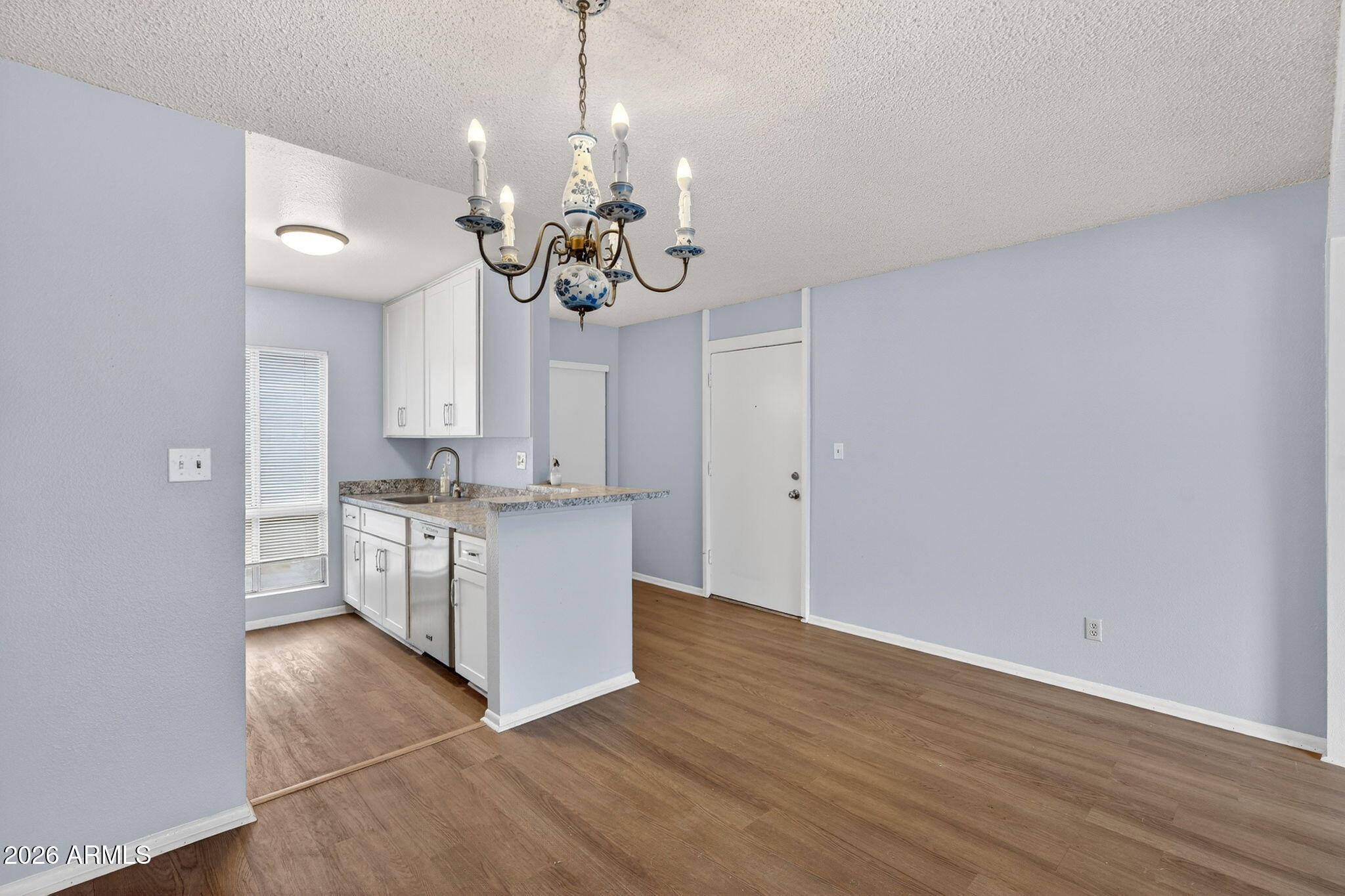 LA FUENTE CONDOMINIUMS - Residential