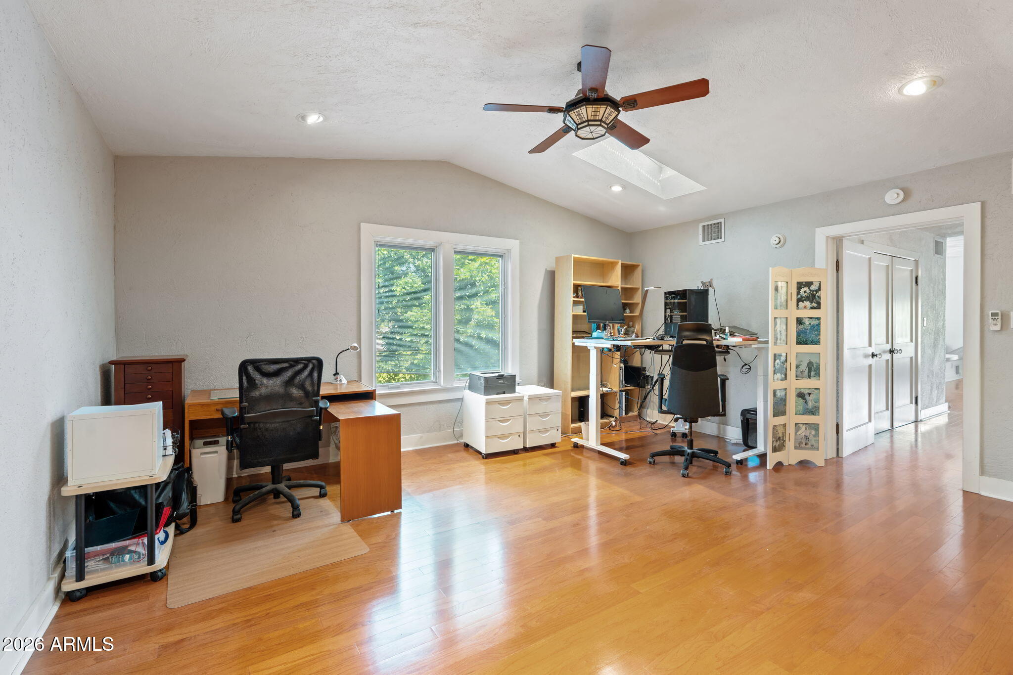 MEDLOCK PLACE AMD LOTS 1-11 - Residential