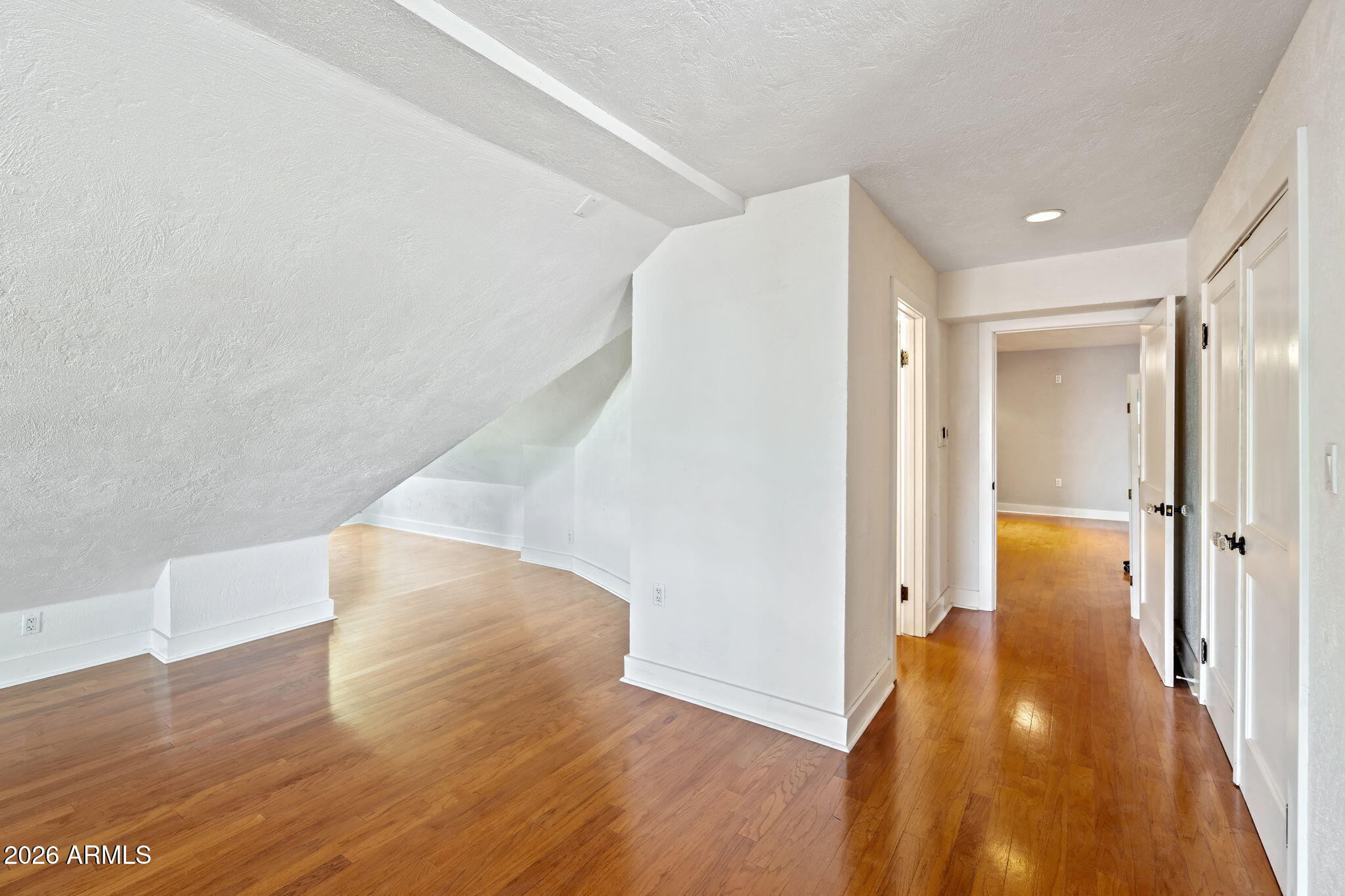 MEDLOCK PLACE AMD LOTS 1-11 - Residential