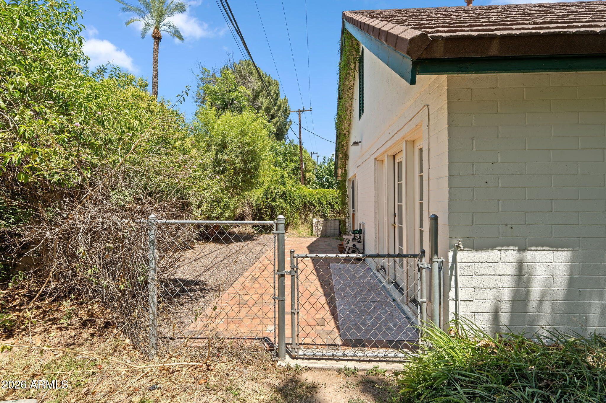 MEDLOCK PLACE AMD LOTS 1-11 - Residential
