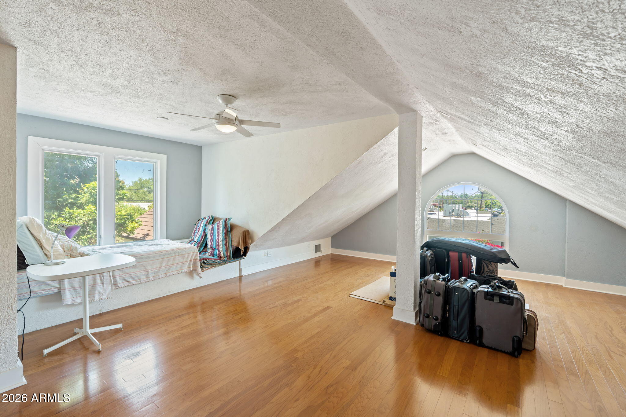 MEDLOCK PLACE AMD LOTS 1-11 - Residential