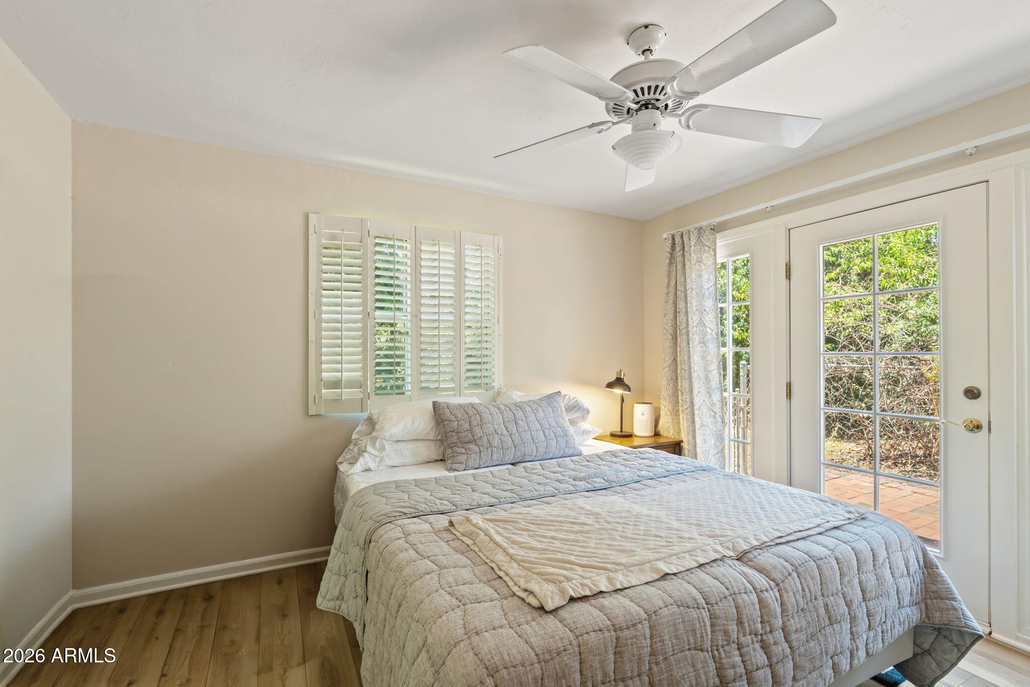 MEDLOCK PLACE AMD LOTS 1-11 - Residential