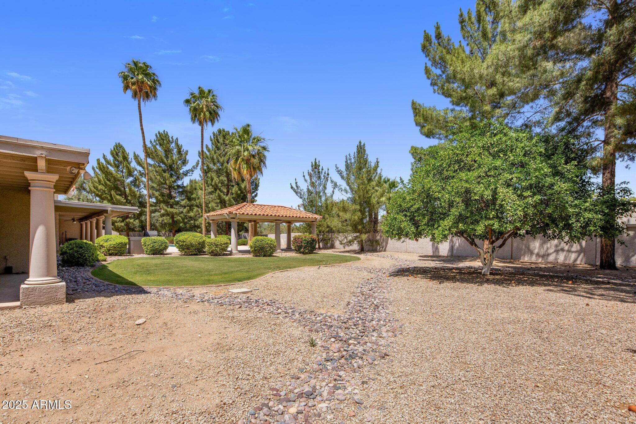 CAMELBACK COUNTRY ESTATES UNIT 1 LOTS 1 THRU 23 25 - Residential