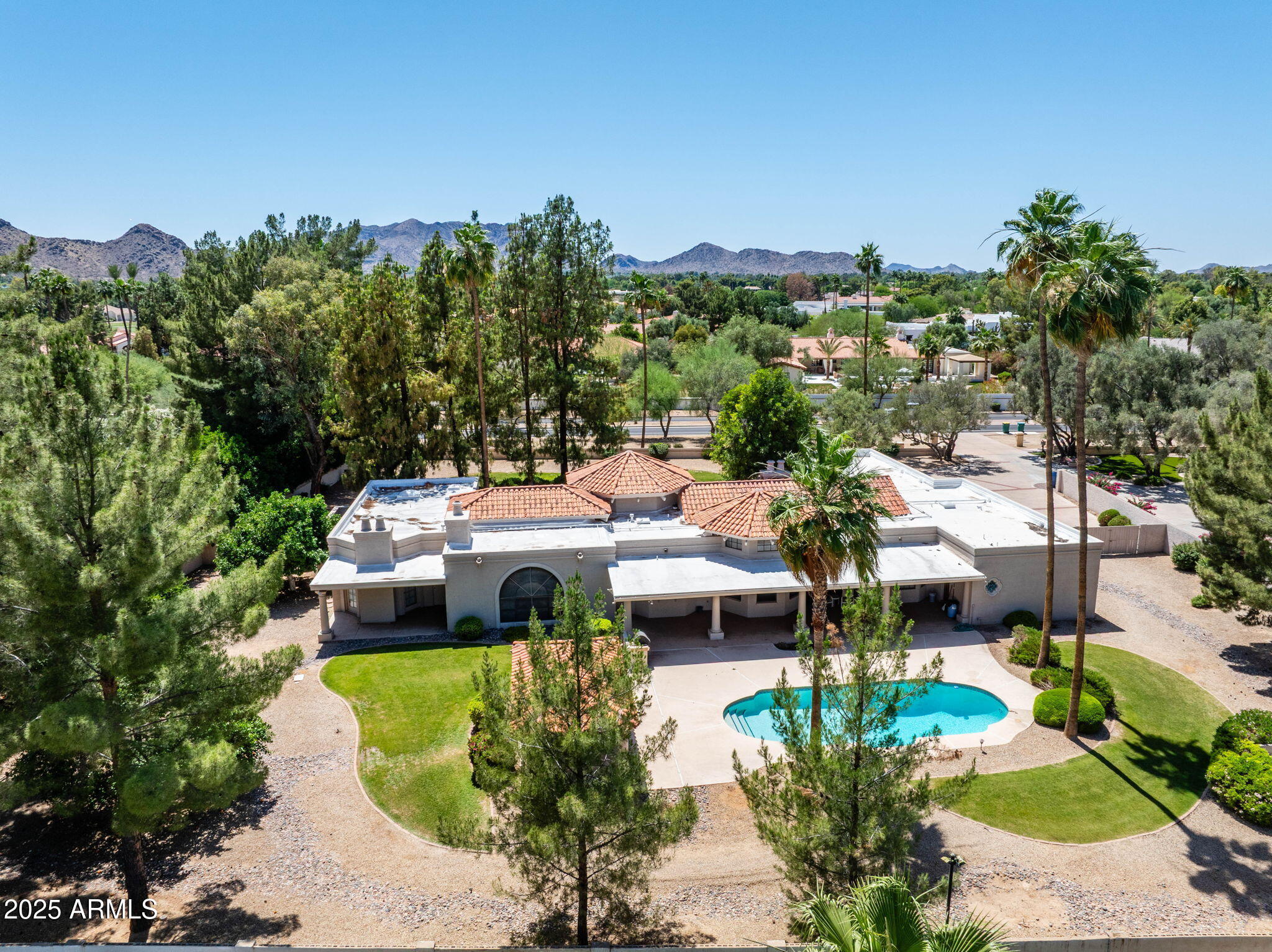 CAMELBACK COUNTRY ESTATES UNIT 1 LOTS 1 THRU 23 25 - Residential