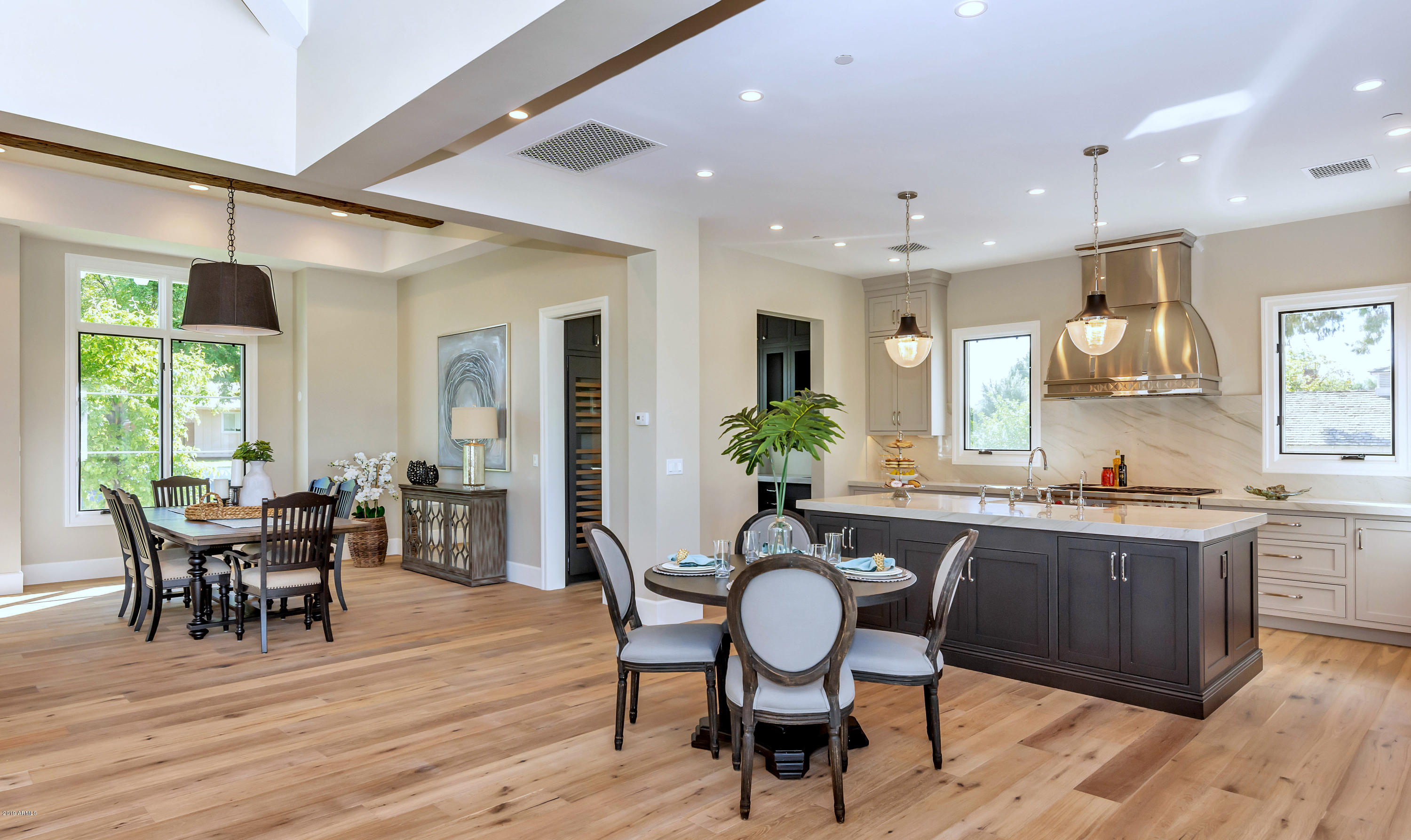 LAFAYETTE VILLA 3 - Residential