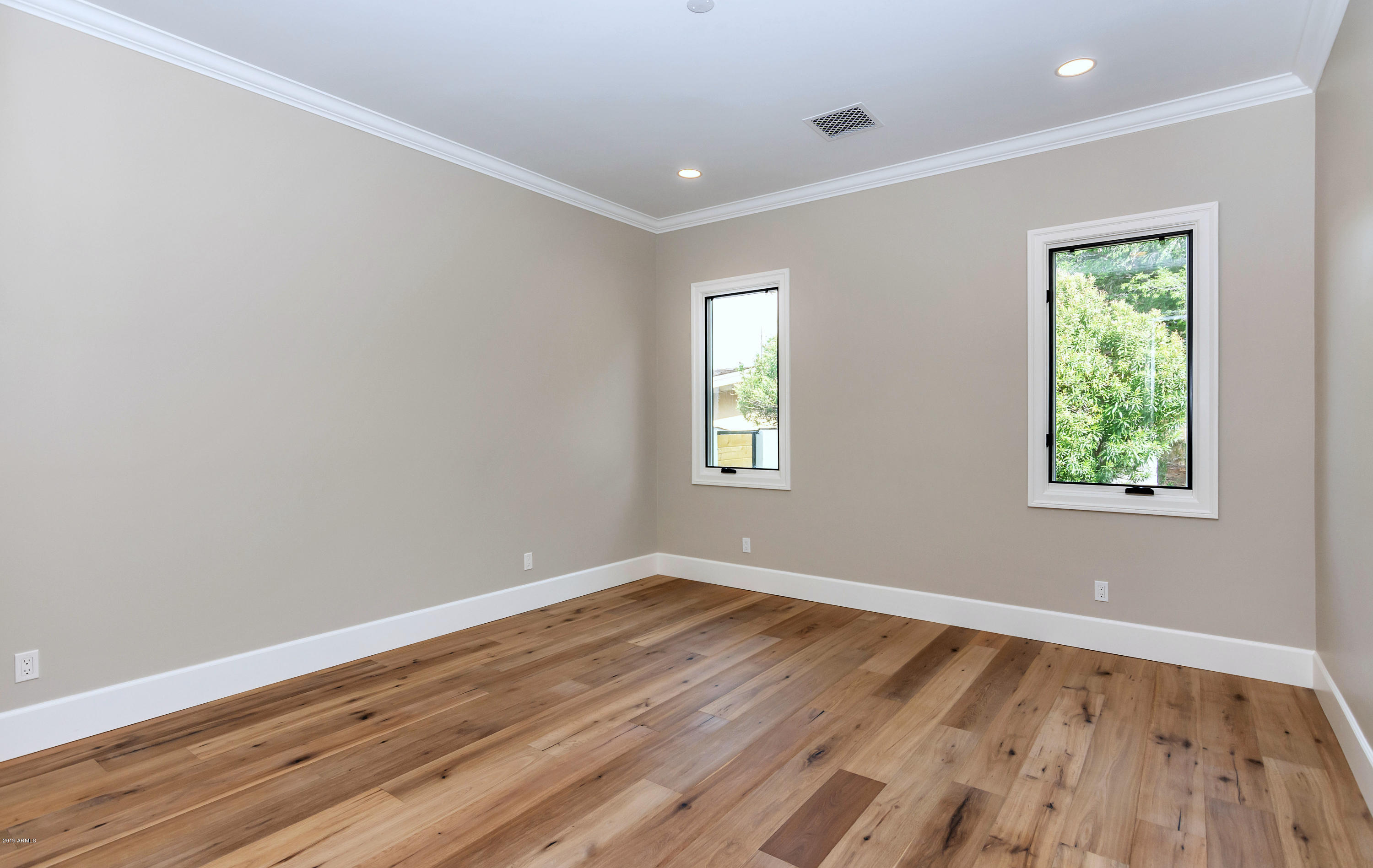 LAFAYETTE VILLA 3 - Residential