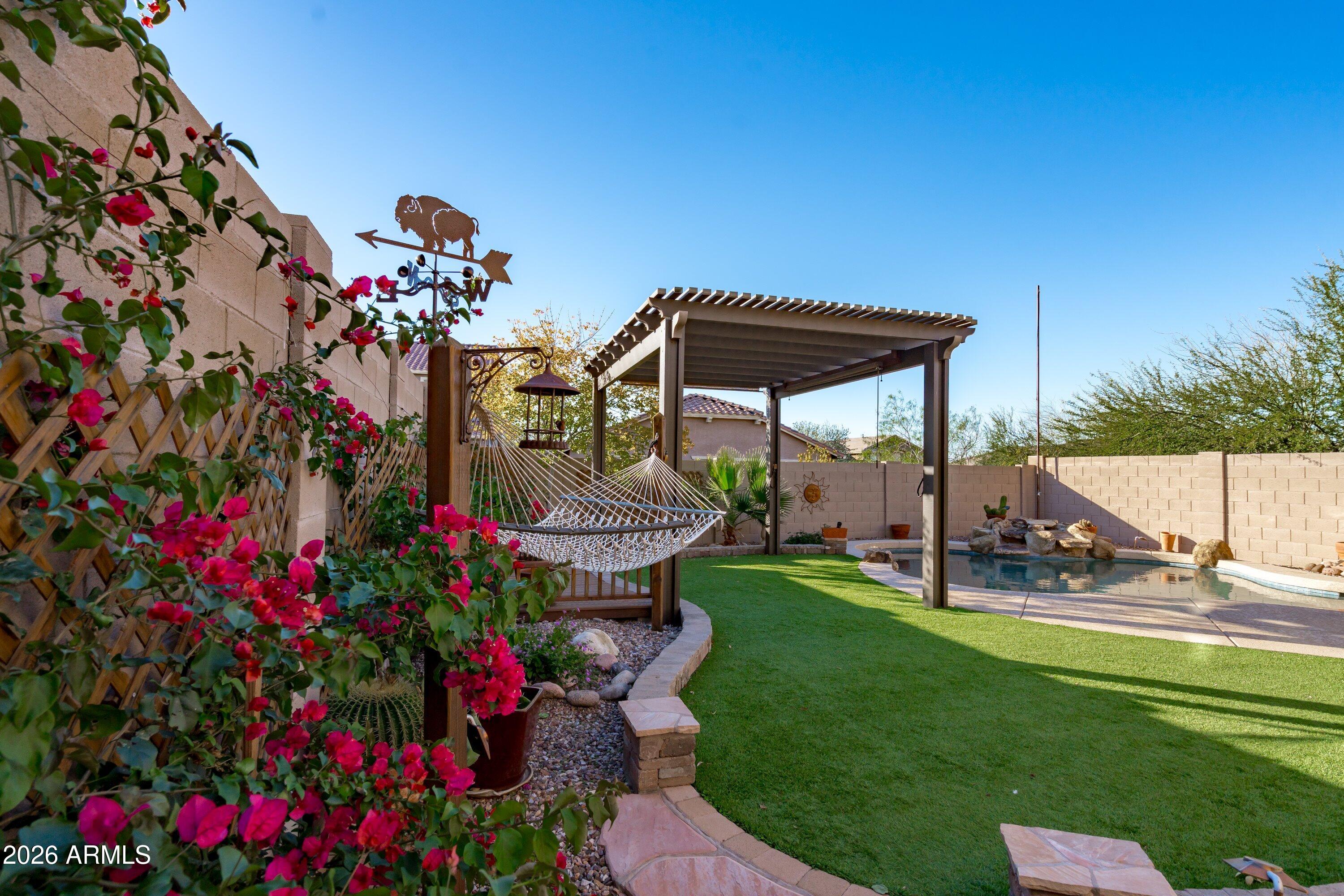 CIRCLE MOUNTAIN RANCH - Residential