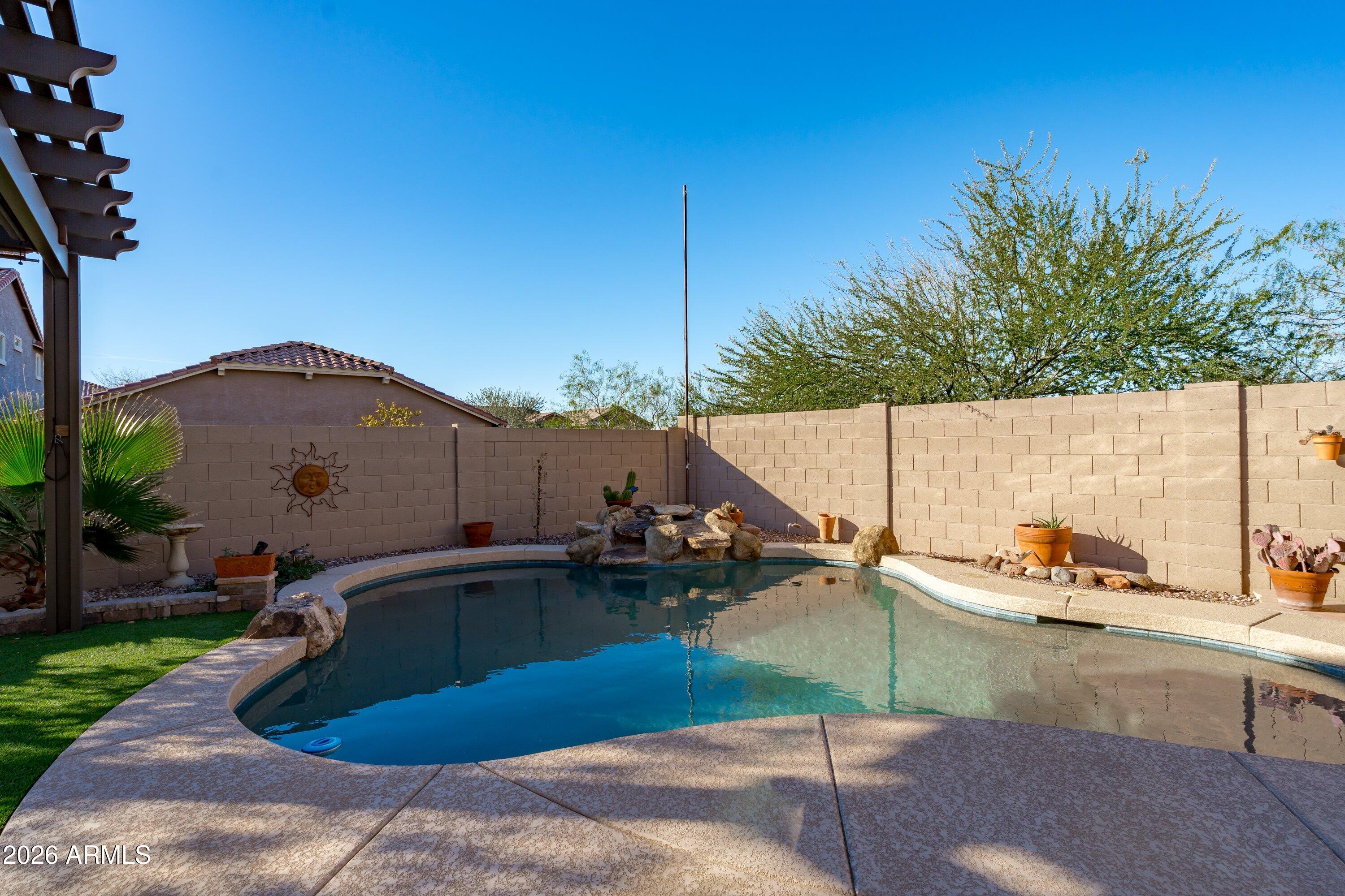 CIRCLE MOUNTAIN RANCH - Residential