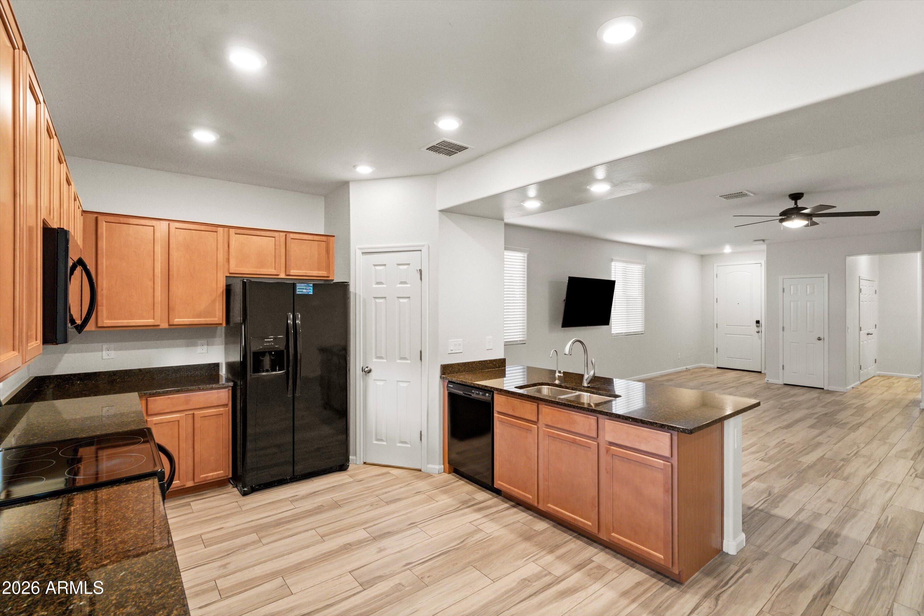 CIRCLE MOUNTAIN RANCH - Residential