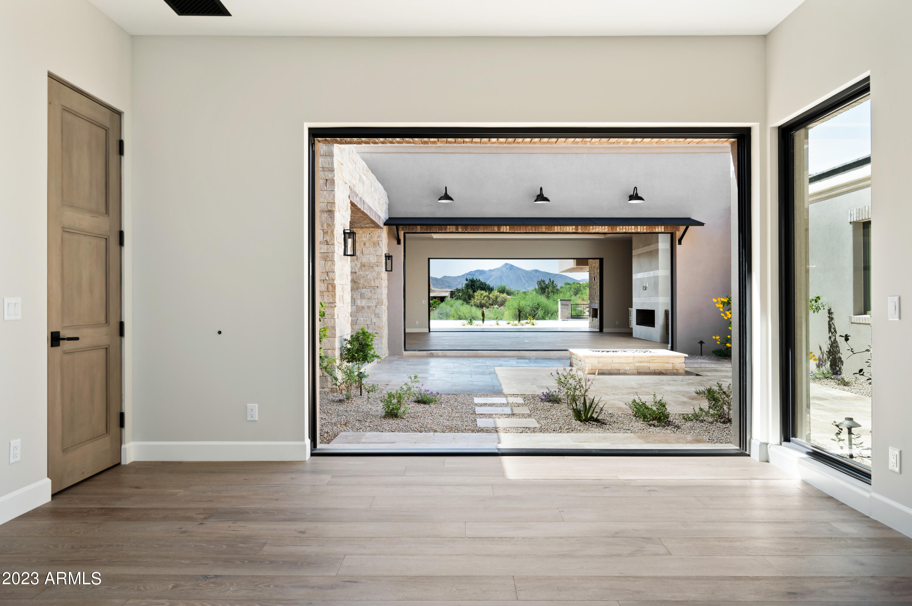 Mirabel Club - Residential