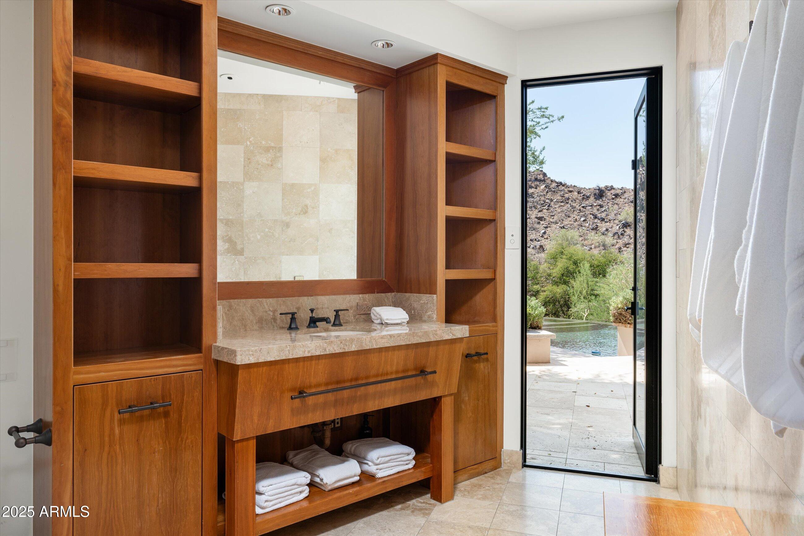 MONTANA DE BONITAS CASAS REPLAT - Residential