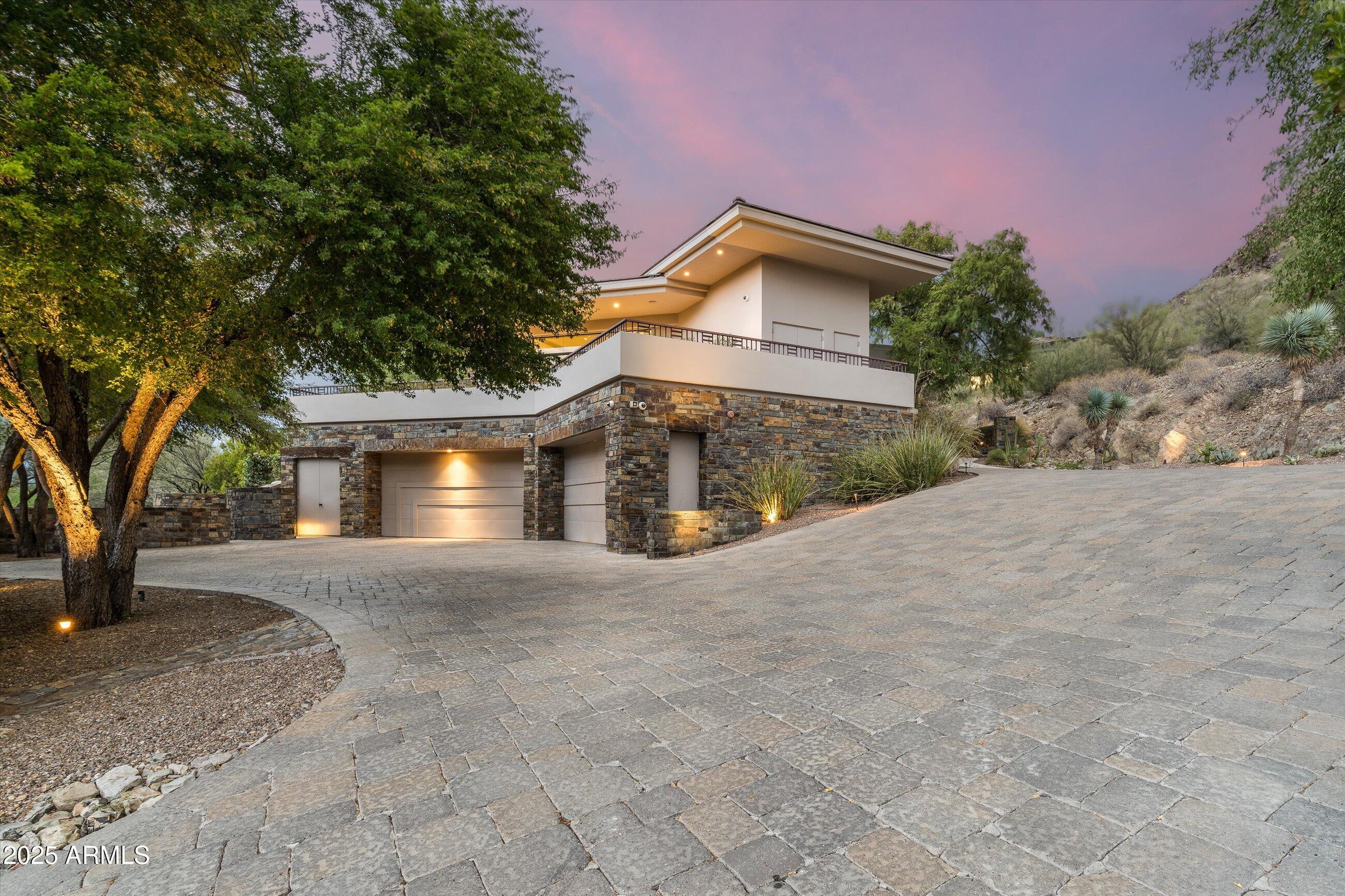 MONTANA DE BONITAS CASAS REPLAT - Residential