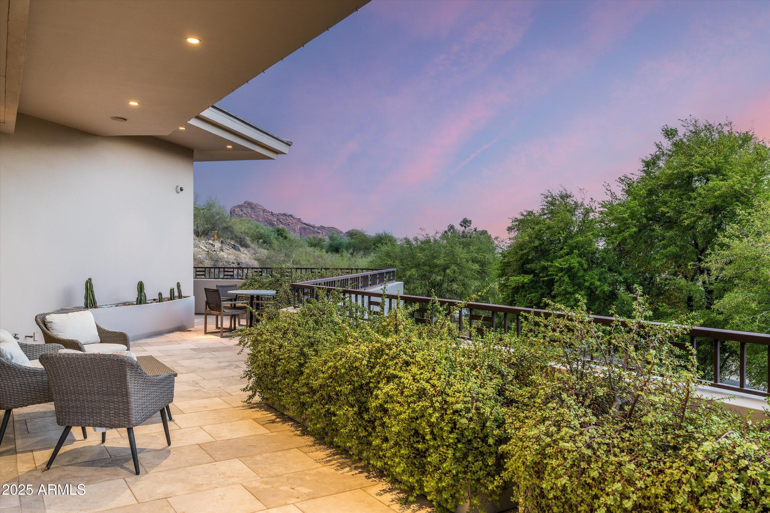 MONTANA DE BONITAS CASAS REPLAT - Residential