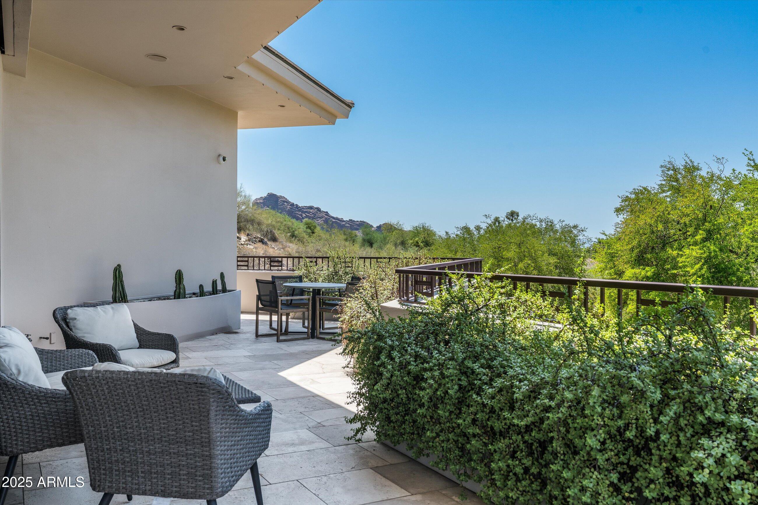 MONTANA DE BONITAS CASAS REPLAT - Residential