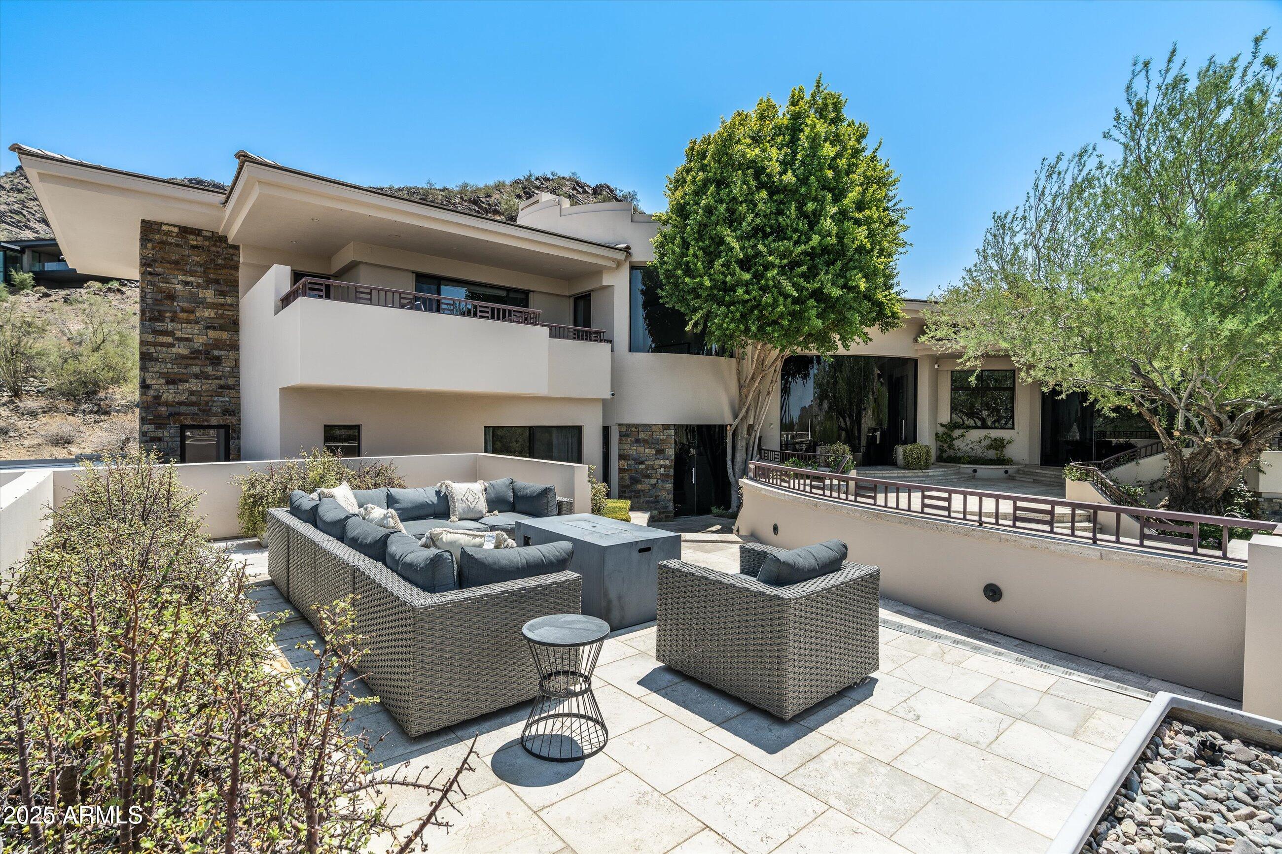 MONTANA DE BONITAS CASAS REPLAT - Residential