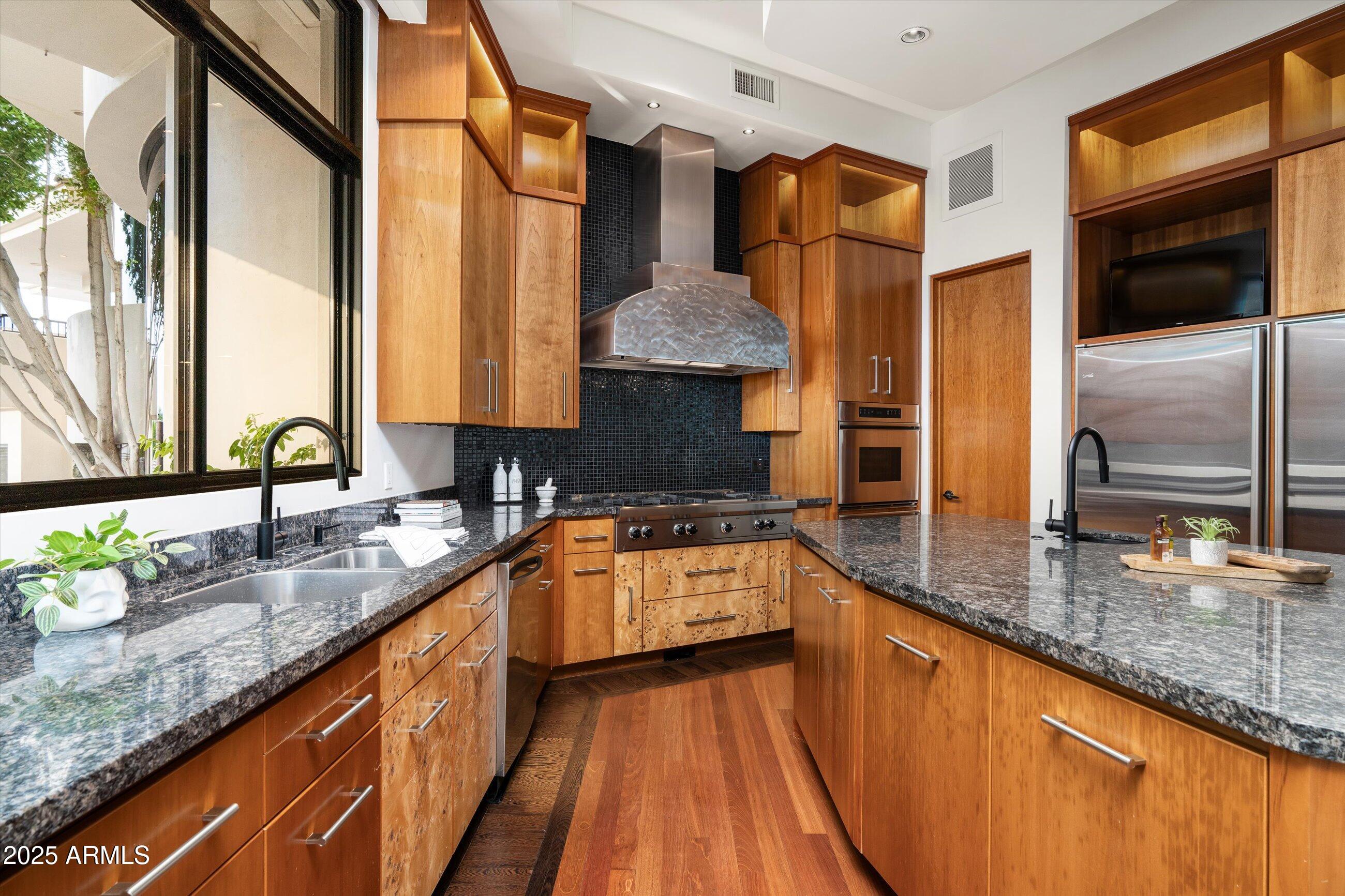 MONTANA DE BONITAS CASAS REPLAT - Residential